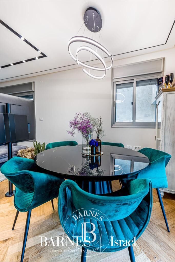 Tel Aviv-Yafo  - Apartment  - picture 14