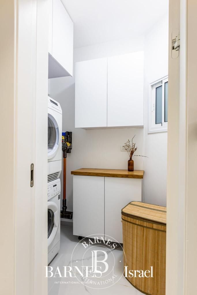 Tel Aviv-Yafo  - Apartment  - picture 13