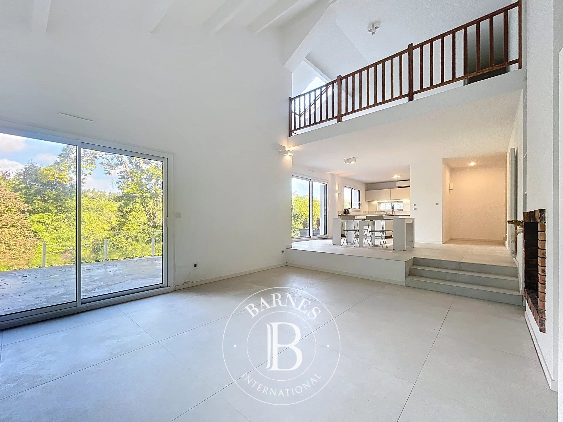 Le service location de la Maison BARNES vous propose ce bien : - picture 3