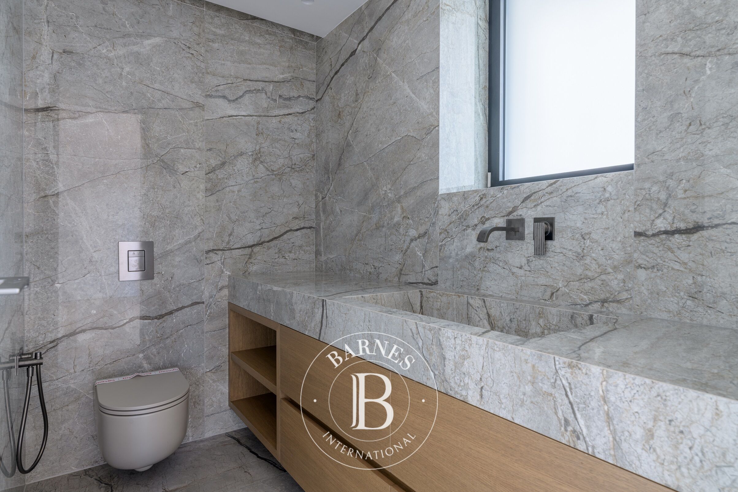 Daire Voula - picture 16