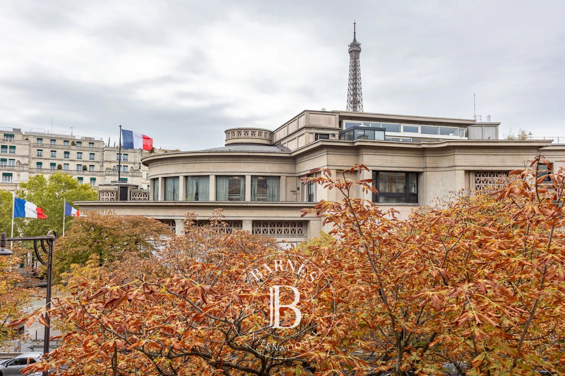 Paris 16th – Trocadéro – Exceptional Apartment with Eiffel Tower View and 4 En-Suite Bedrooms - picture 3