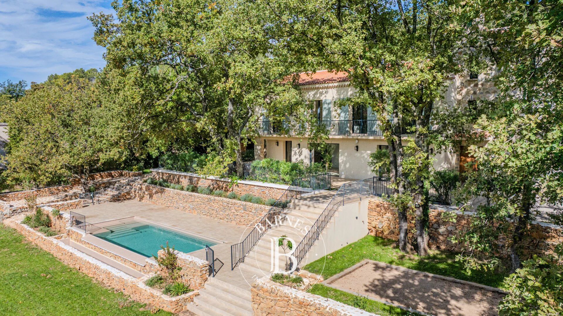 SAINT MAXIMIN LA SAINTE BAUME - ROUGIERS -  PROPRIETE RENOVEE 309M2 - 5 CHAMBRES - PISCINE - JARDIN 2 380 M² - picture 1