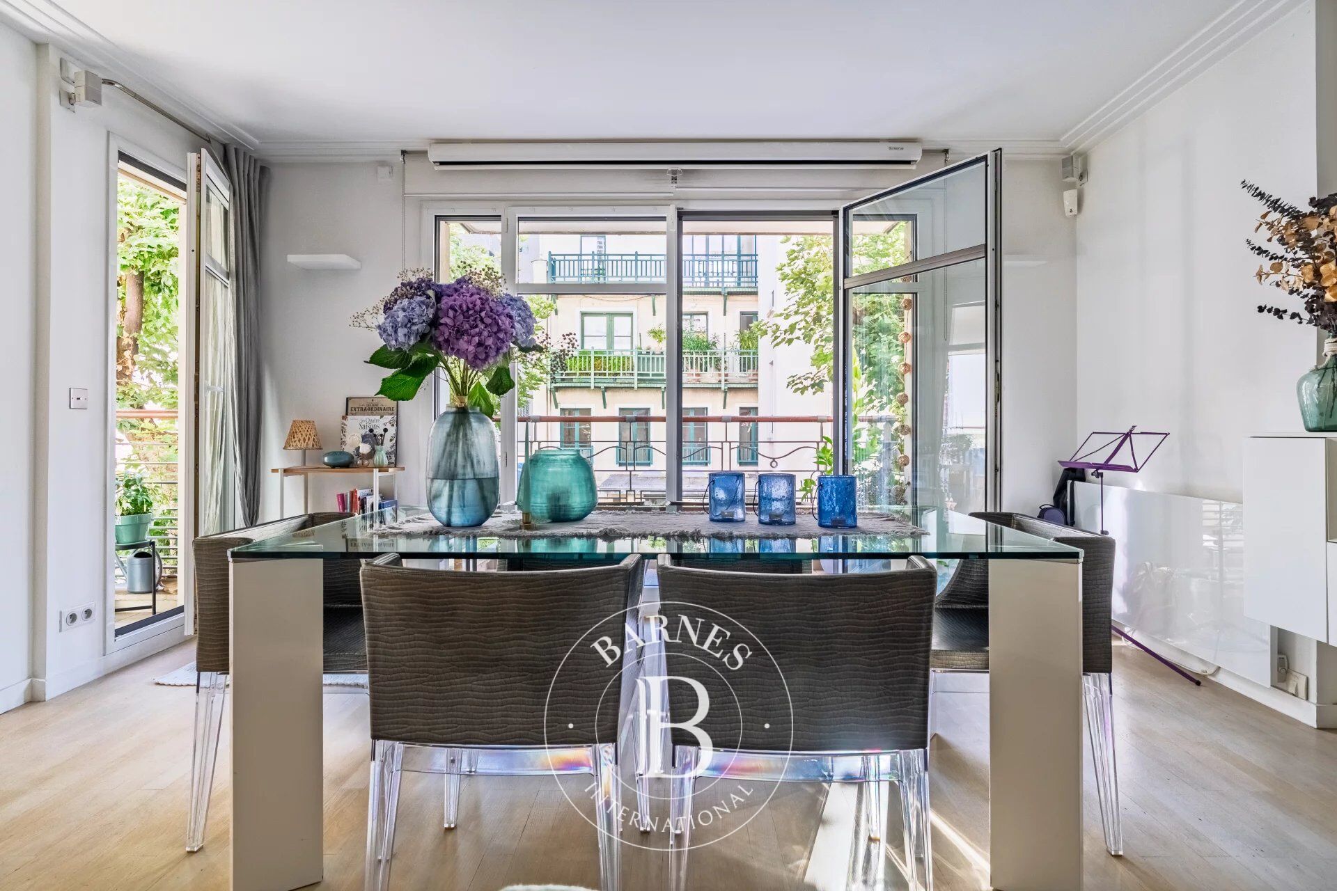 Paris 16 - Passy - Appartement clé en main 2/3 chambres - picture 2