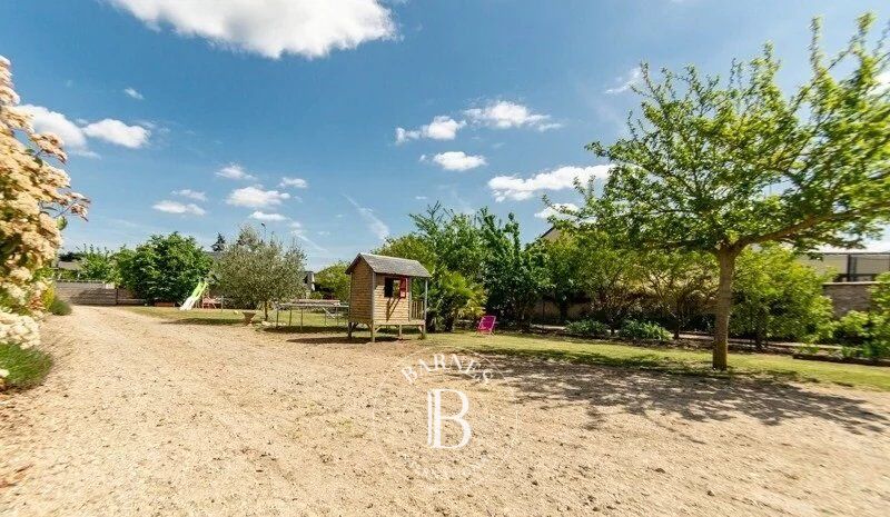 Casa de pueblo Allonnes - picture 2