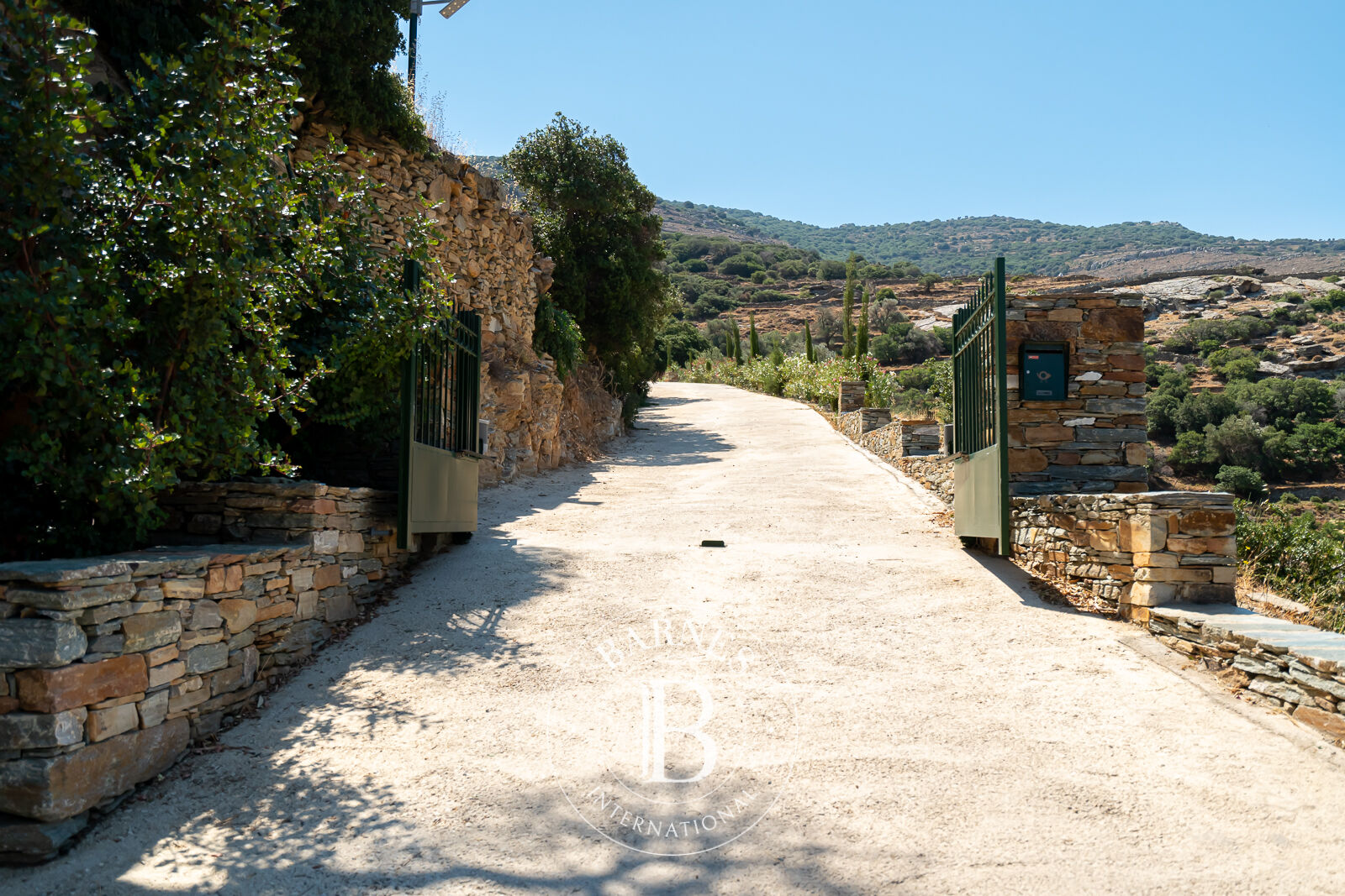 Boutique Hotel with Sunset Views - Andros - picture 2