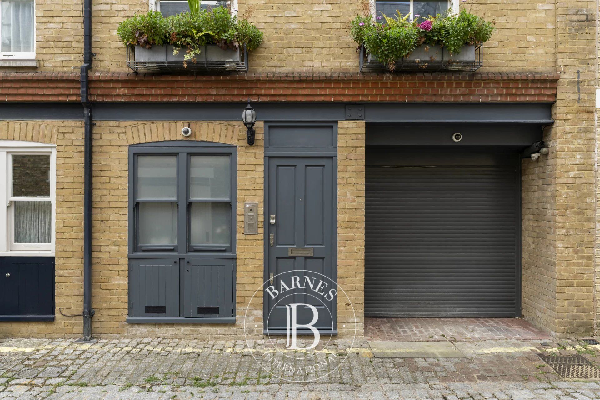 Ev London - picture 4