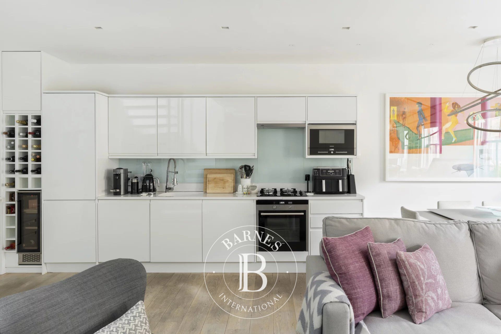 Ev London - picture 8