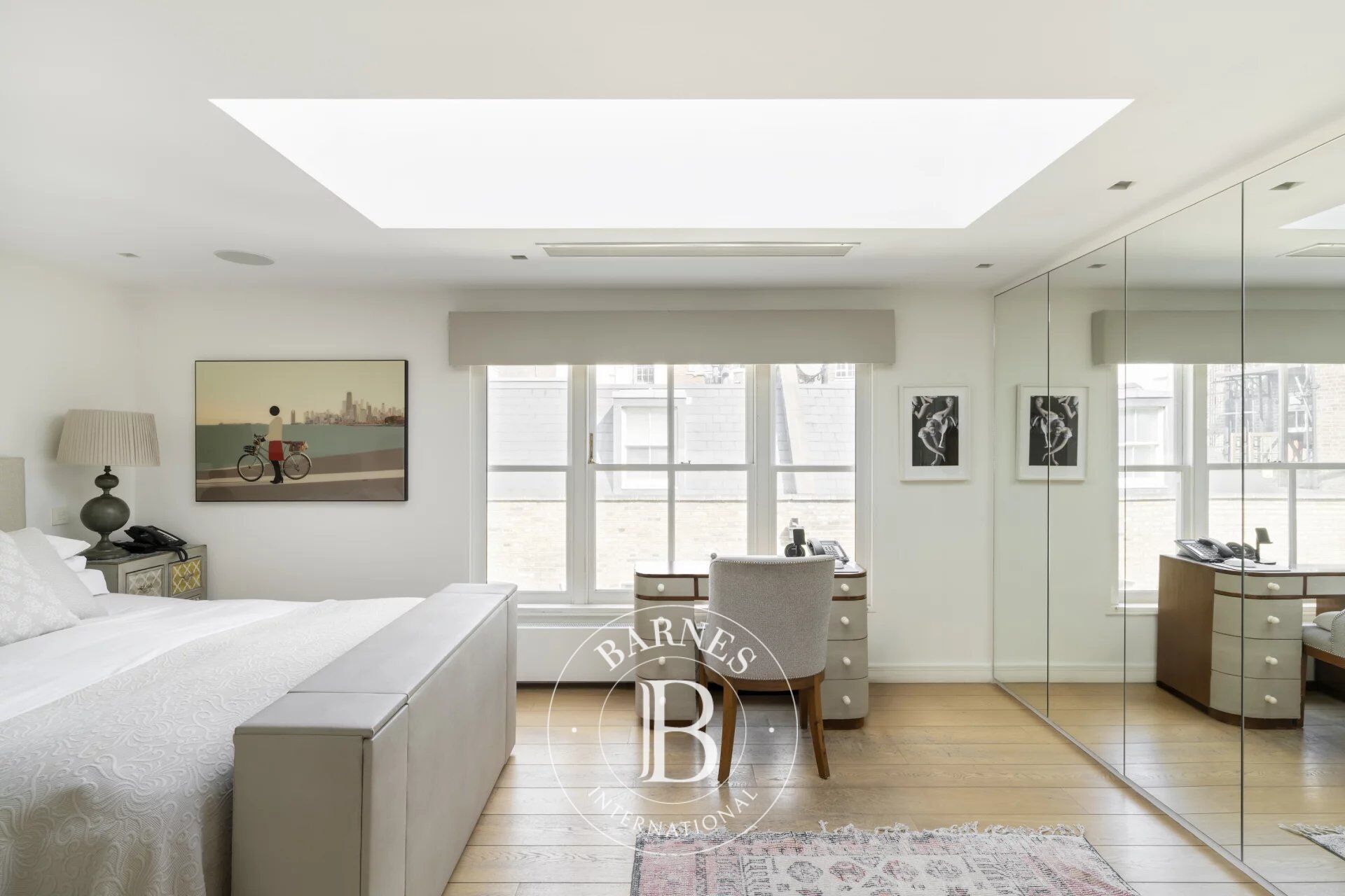 Ev London - picture 10