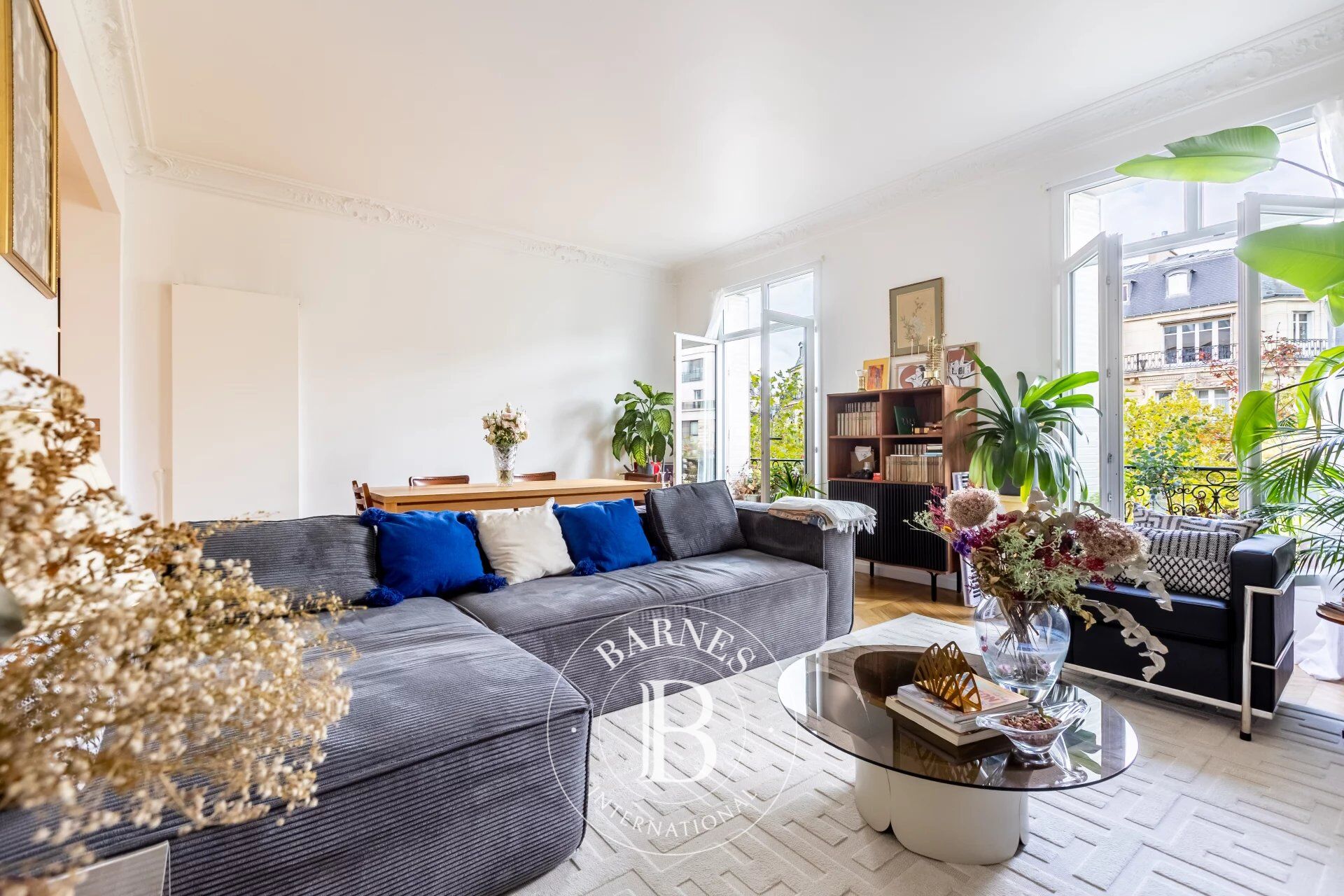 Paris 8è - Parc Monceau / Courcelles - Appartement au 4e étage - 3 chambres - picture 3