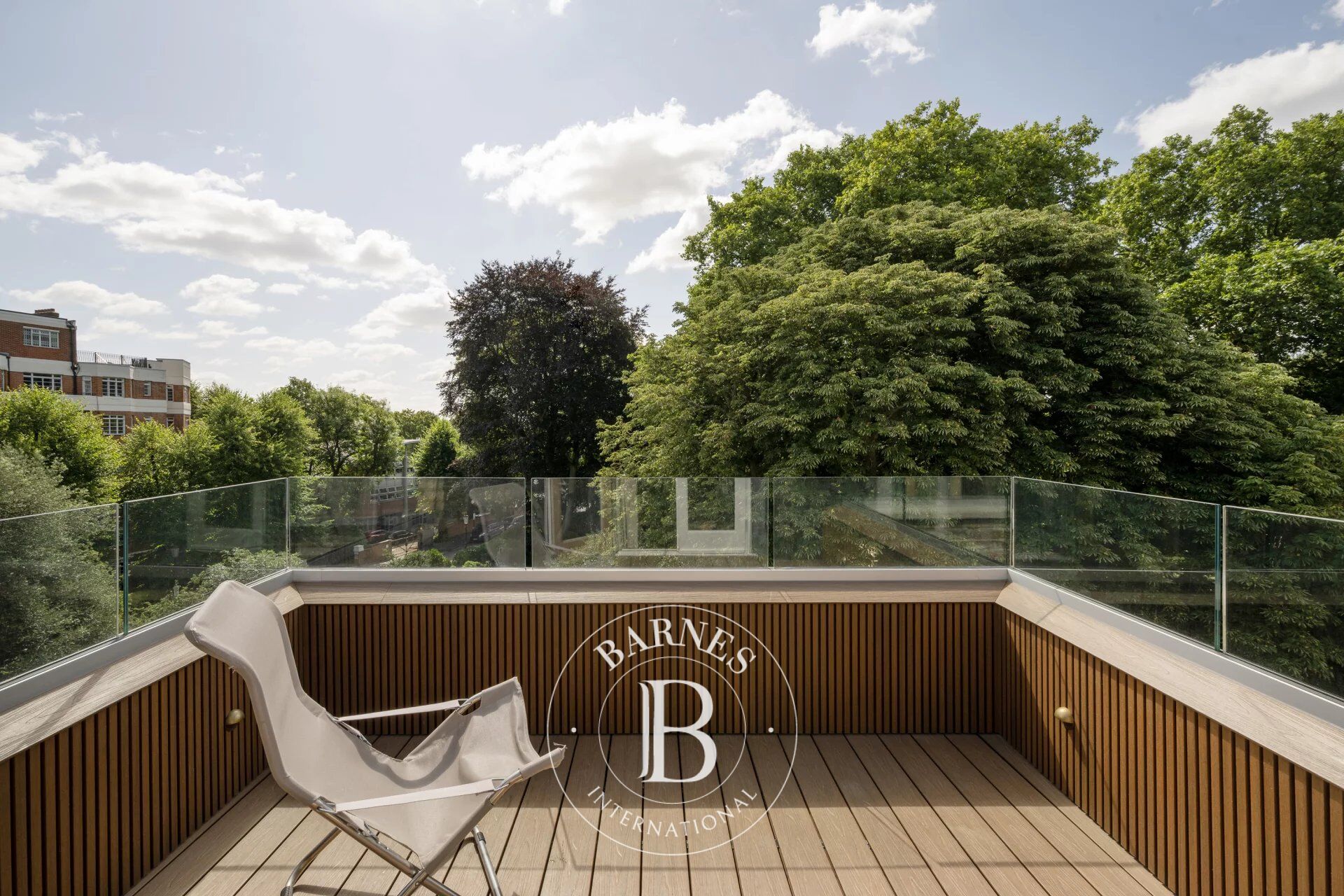 Daire London - picture 10