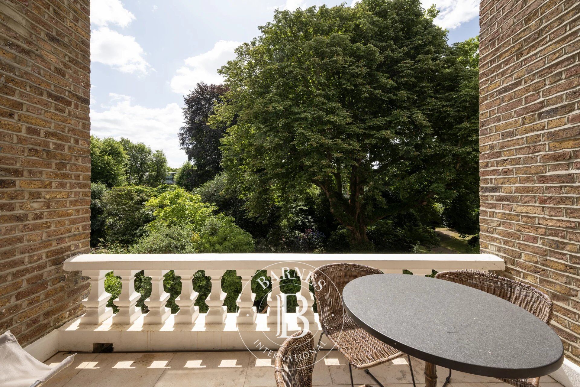 Daire London - picture 4