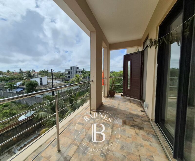 PÉREYBÈRE – Appartement spacieux avec vue – 3 chambres