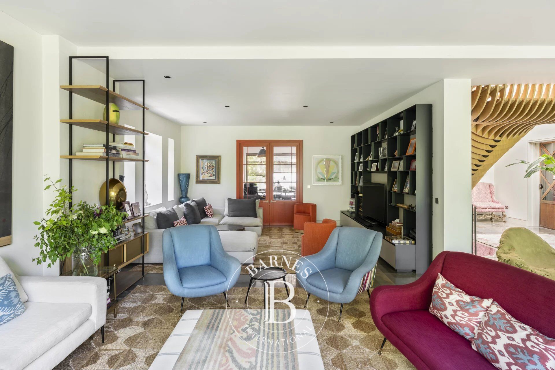 Ev London - picture 8