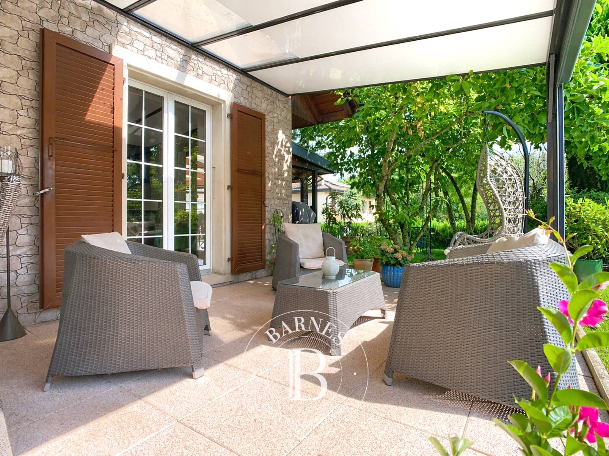 Villa Crissier - picture 2