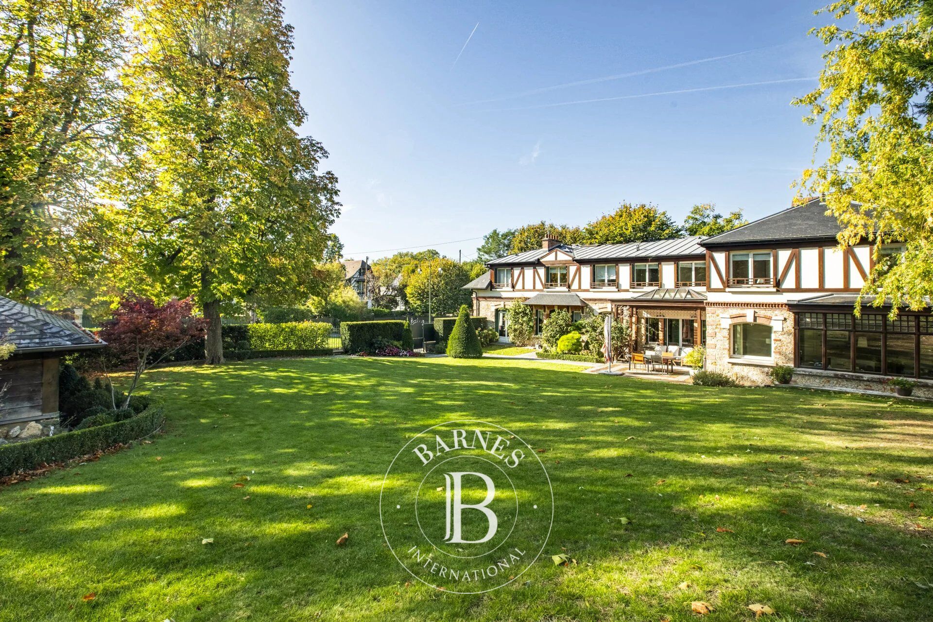 LE VESINET - 5 MIN DU RER - IBIS - 5 CHAMBRES - picture 2