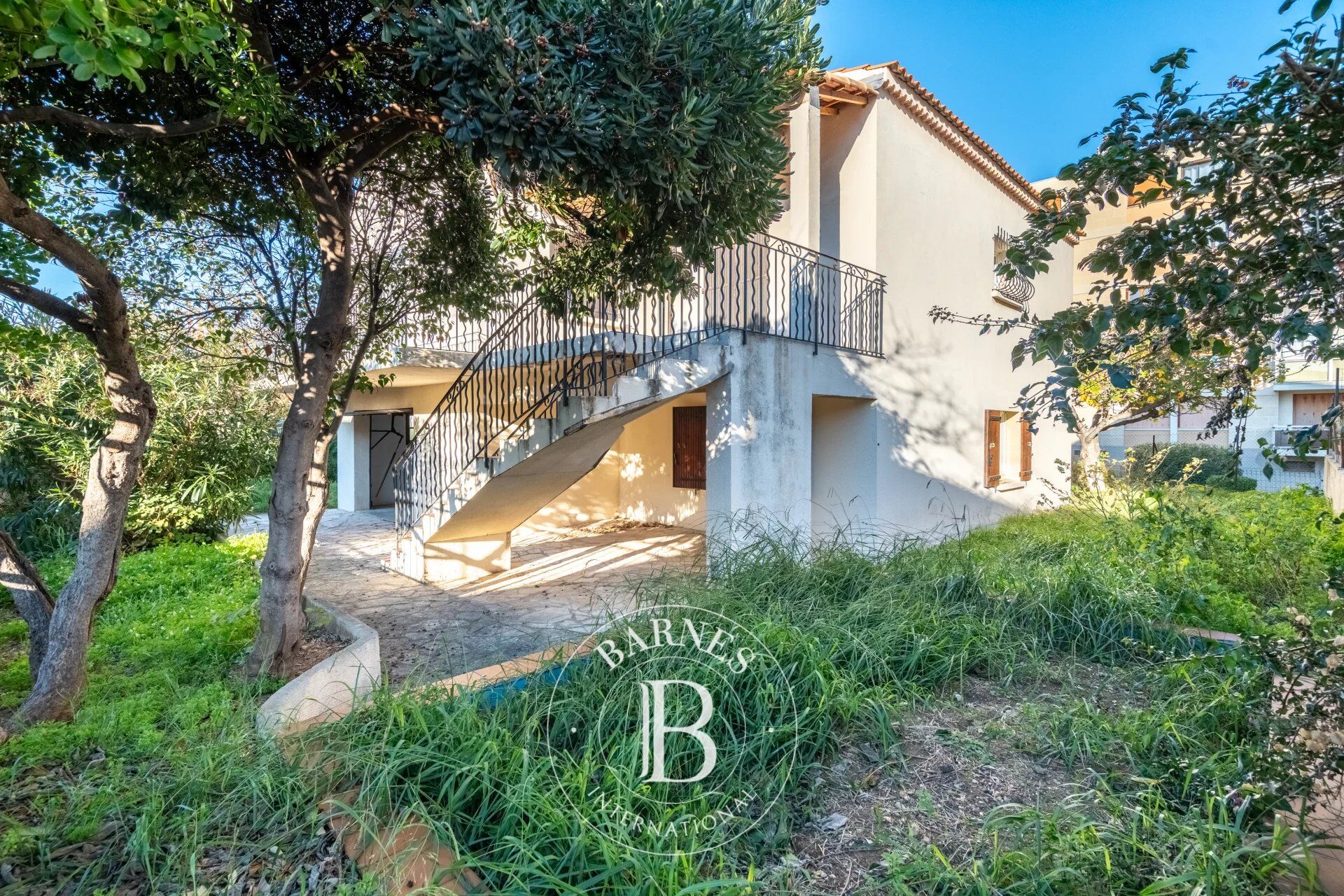 VENTE - MARSEILLE - 13008 - POINTE ROUGE - MAISON - GARAGE - JARDIN - picture 2