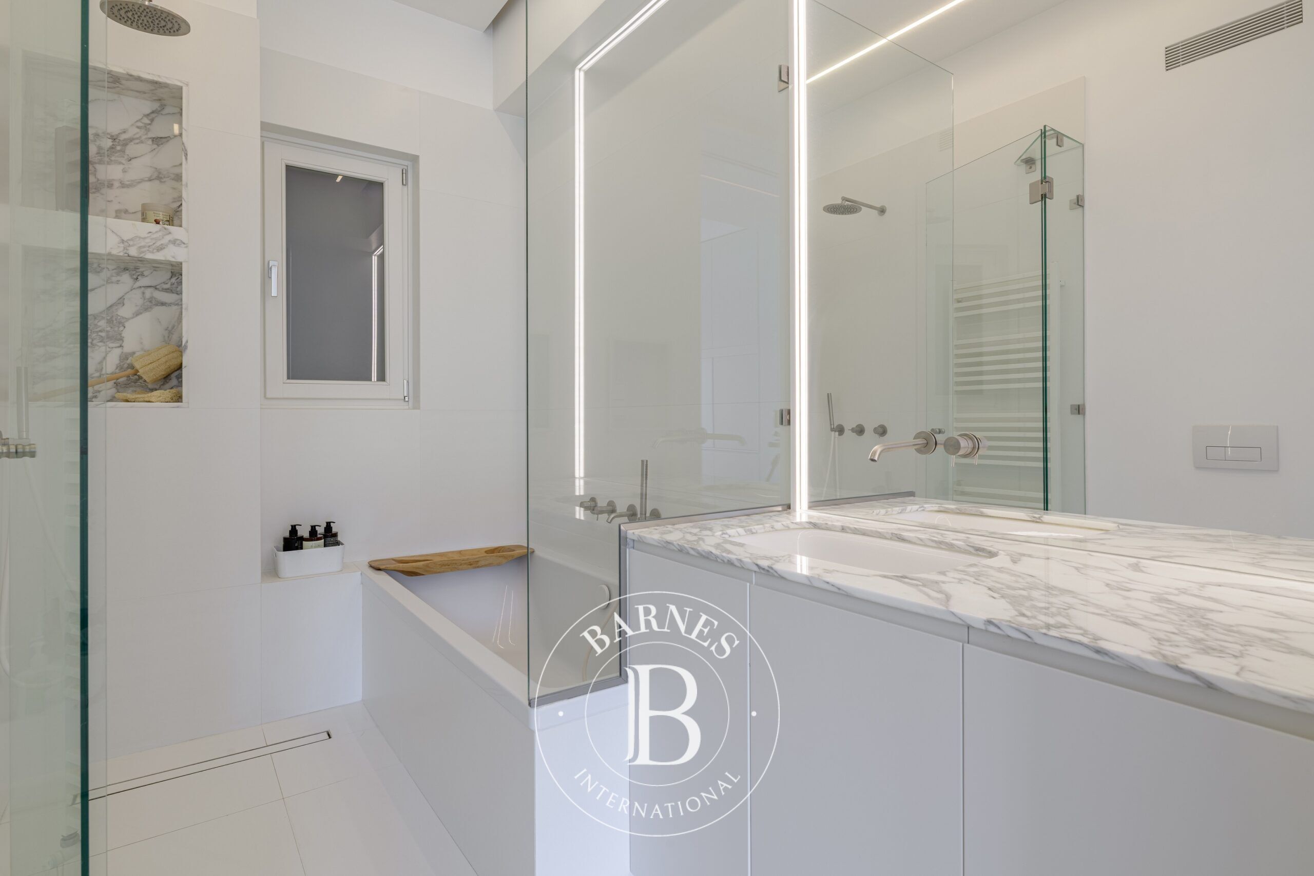 Daire Kolonaki - picture 9