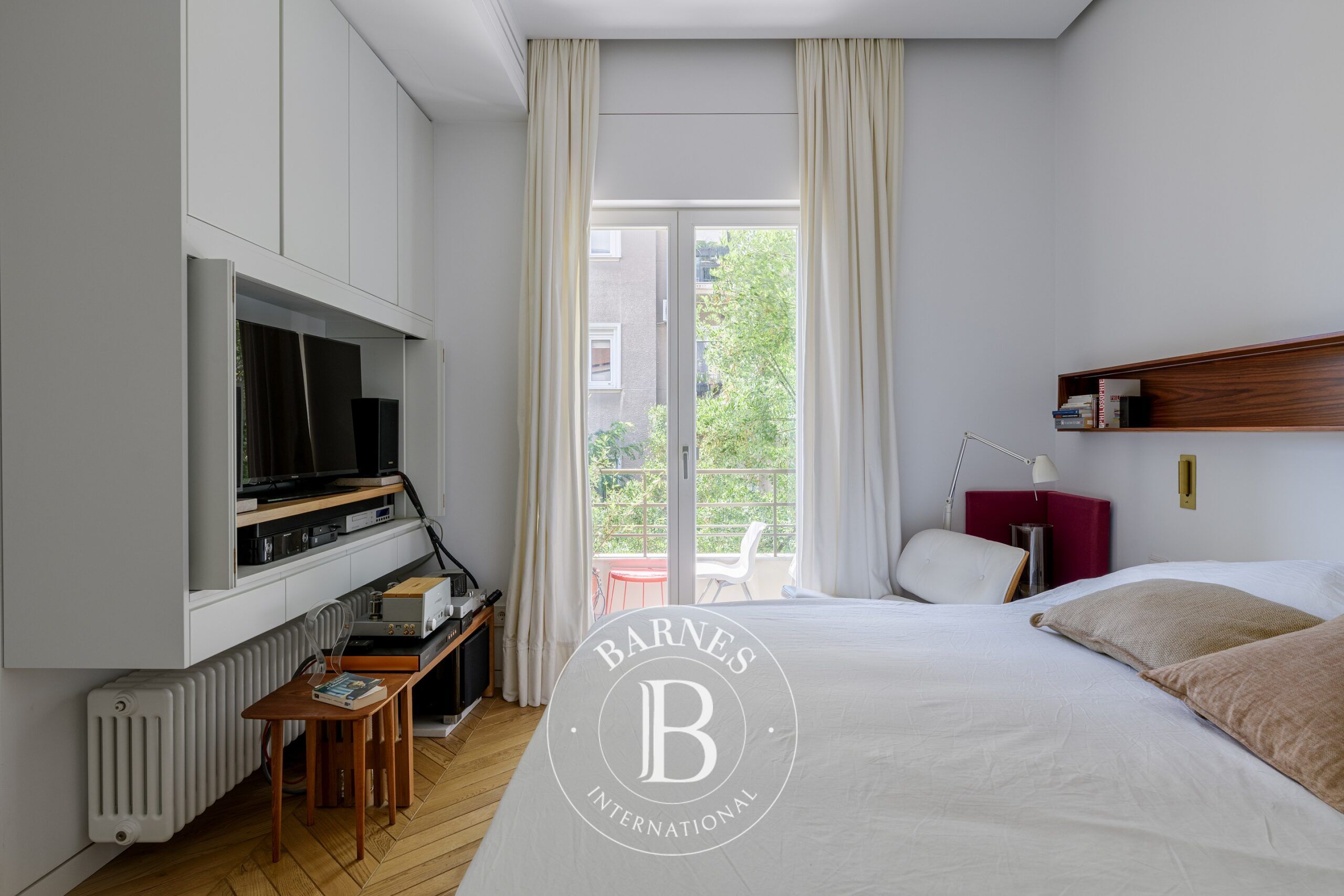 Daire Kolonaki - picture 13