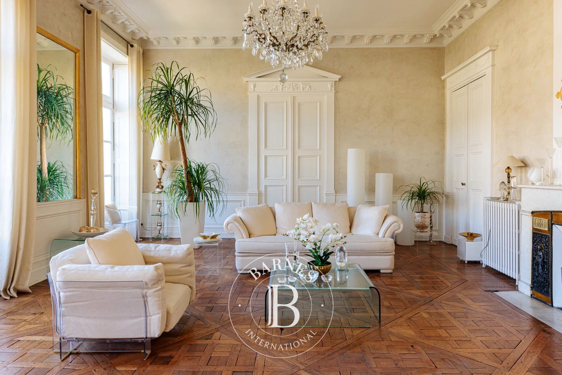 NANTES COURS CAMBRONNE - Appartement d’exception de 3 chambres avec ascenseur et balcon - picture 2