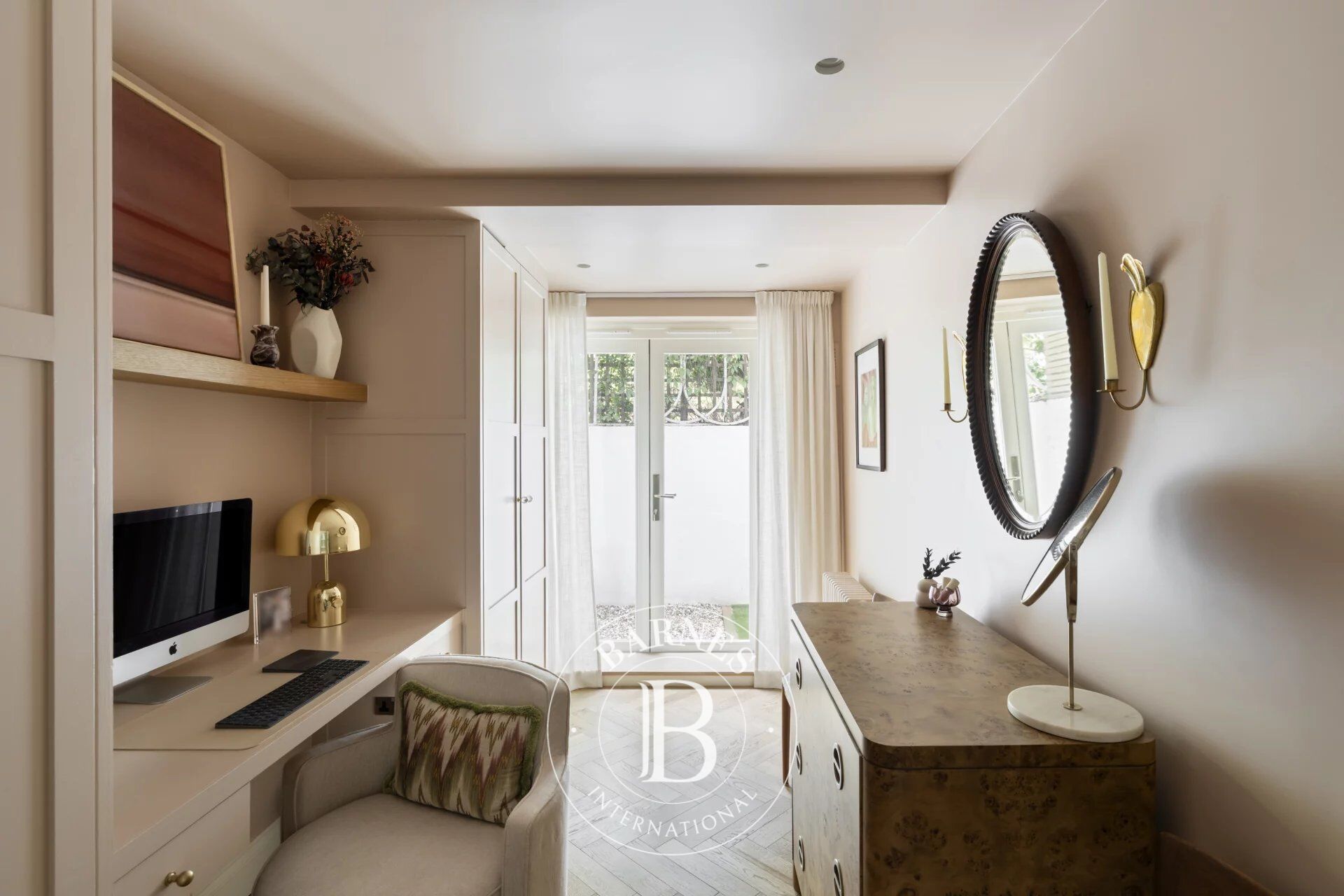 Daire London - picture 13