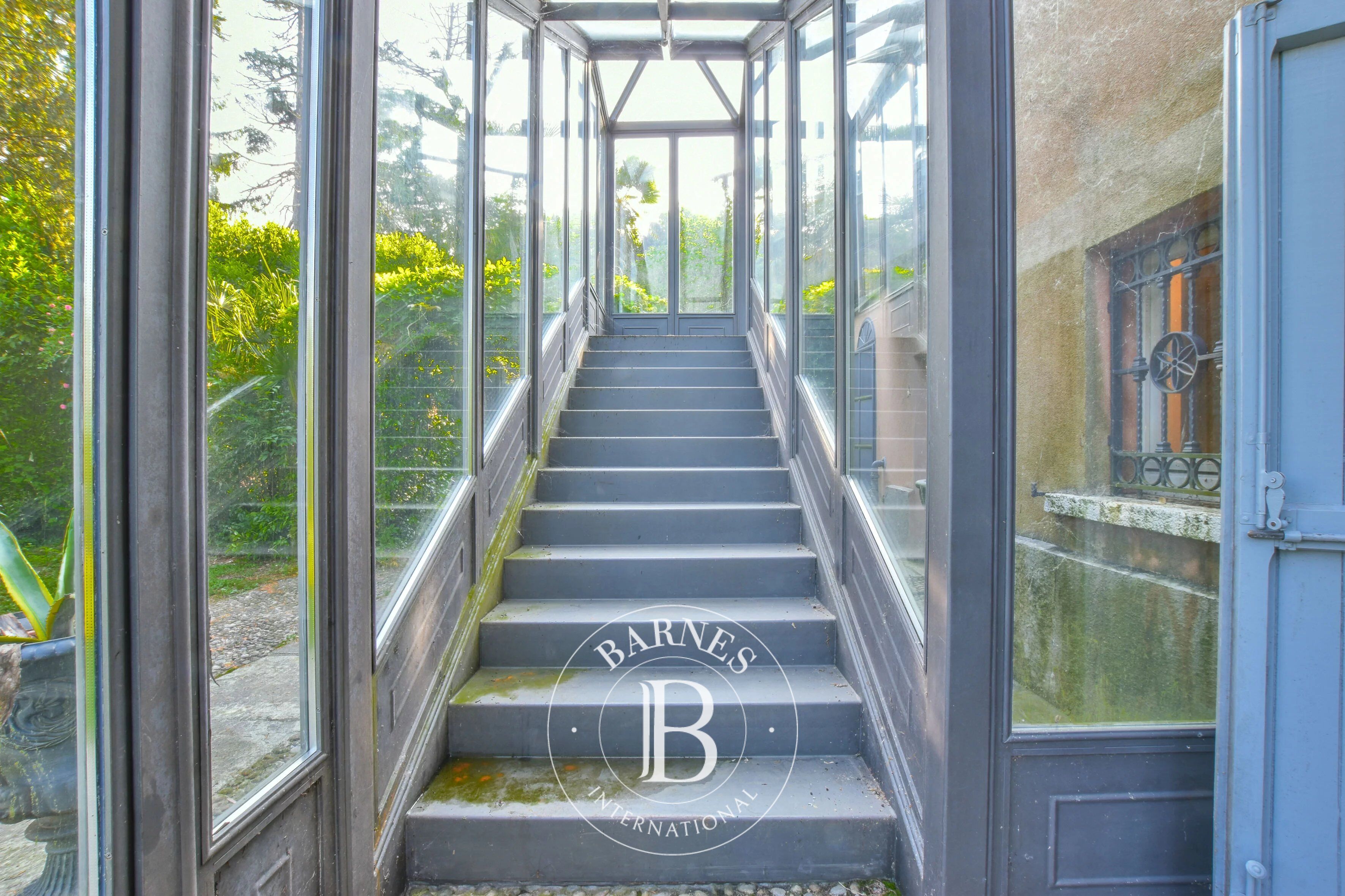 Villa Biandronno - picture 25