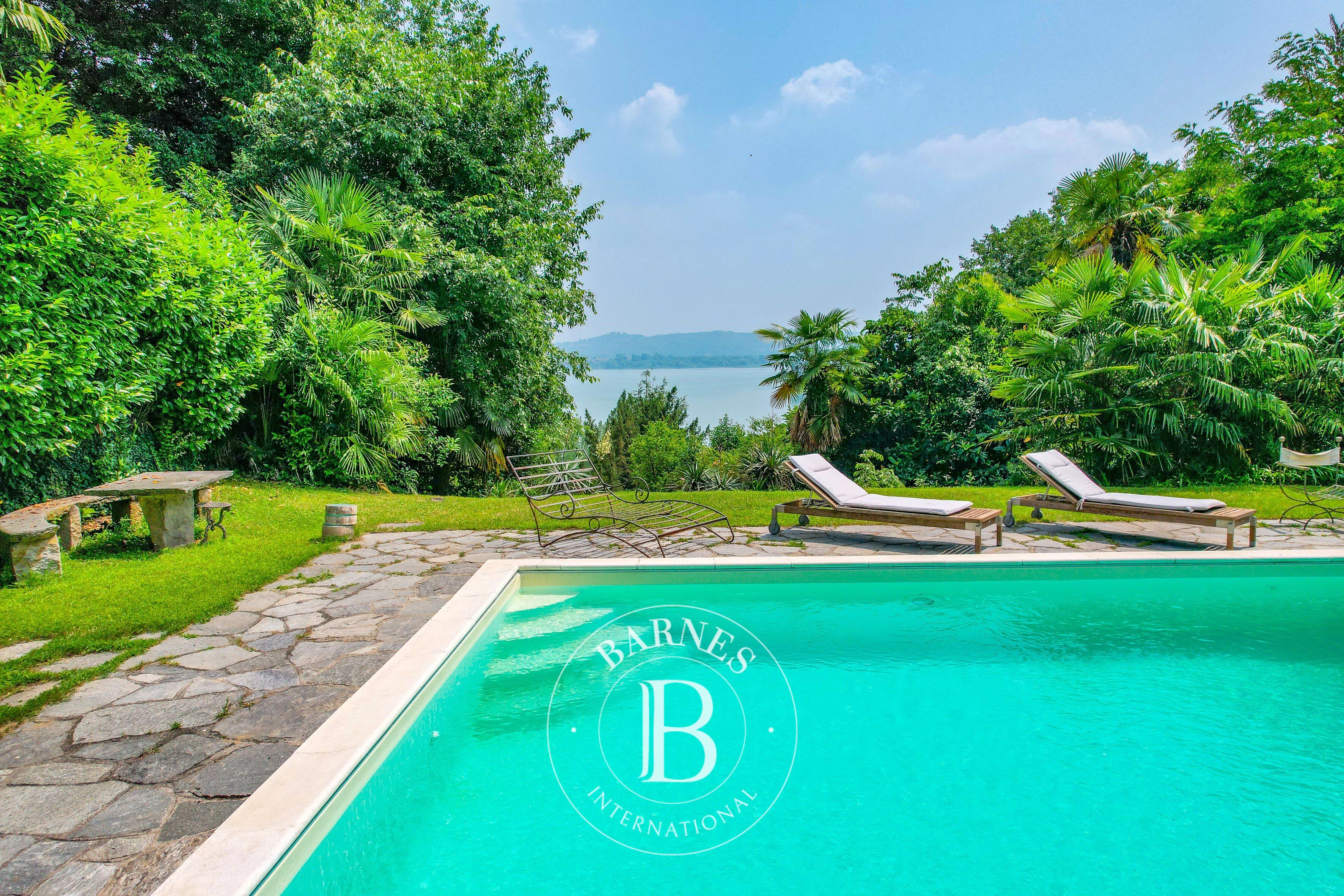 Villa Biandronno - picture 31