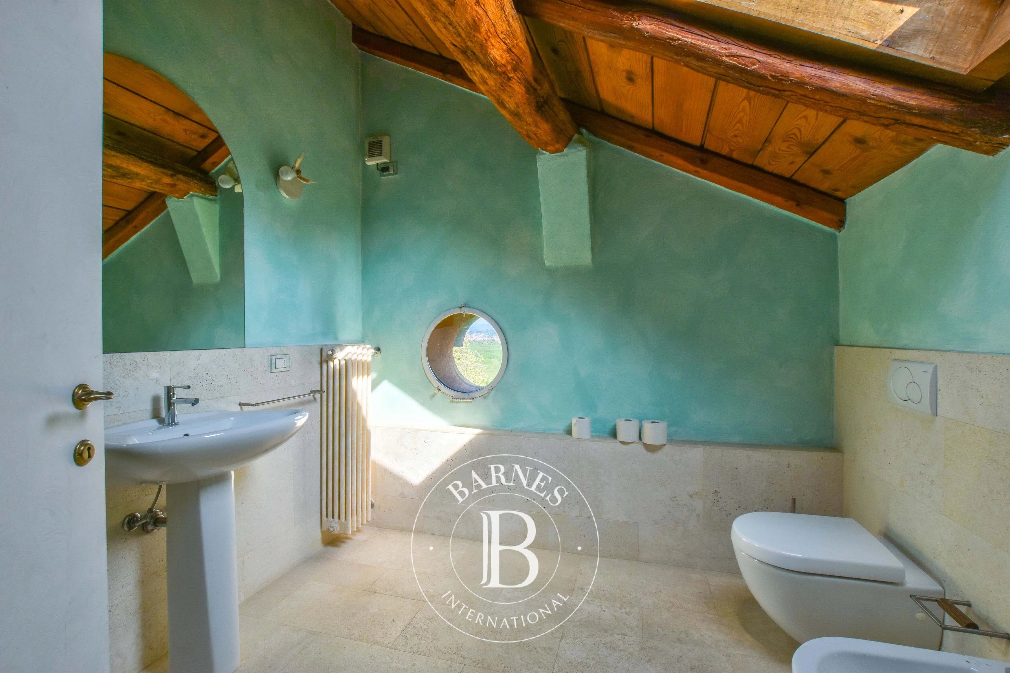 Villa Biandronno - picture 24