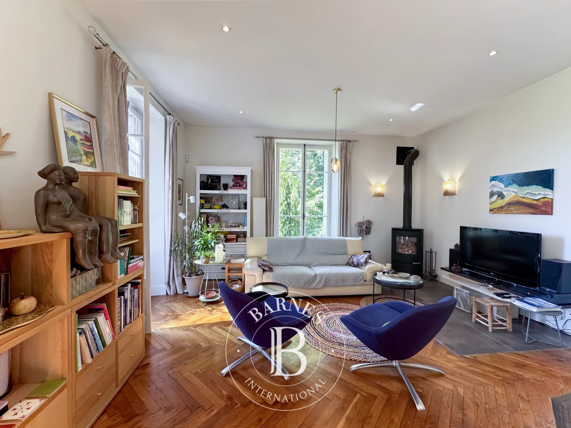 BARNES Aix-les-Bains – TALISSIEU – MASTER HOUSE – WOODED PARK & SWIMMING POOL - picture 3