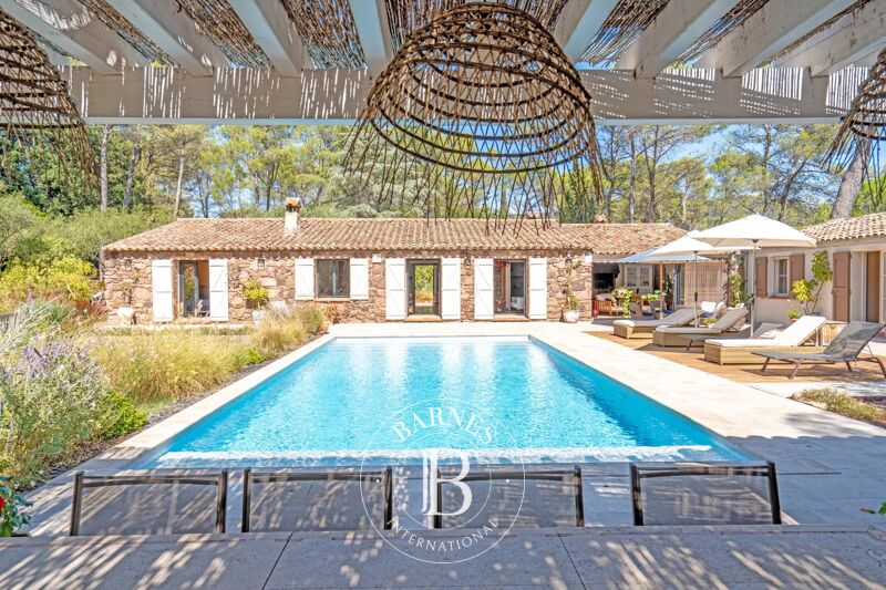 Venta, Villa Puget-sur-Argens - picture 1