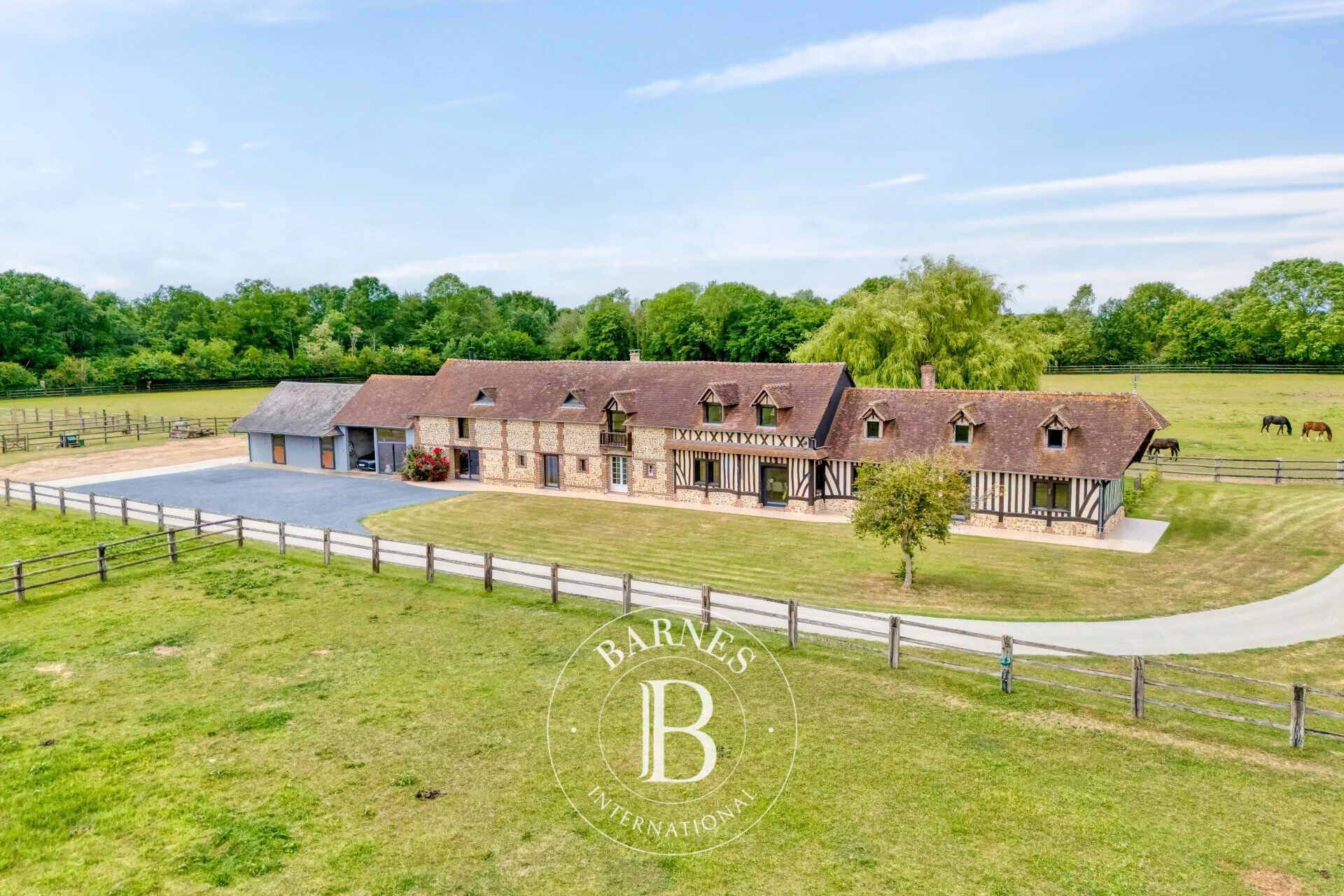 Reitergut La Vespière-Friardel - picture 2