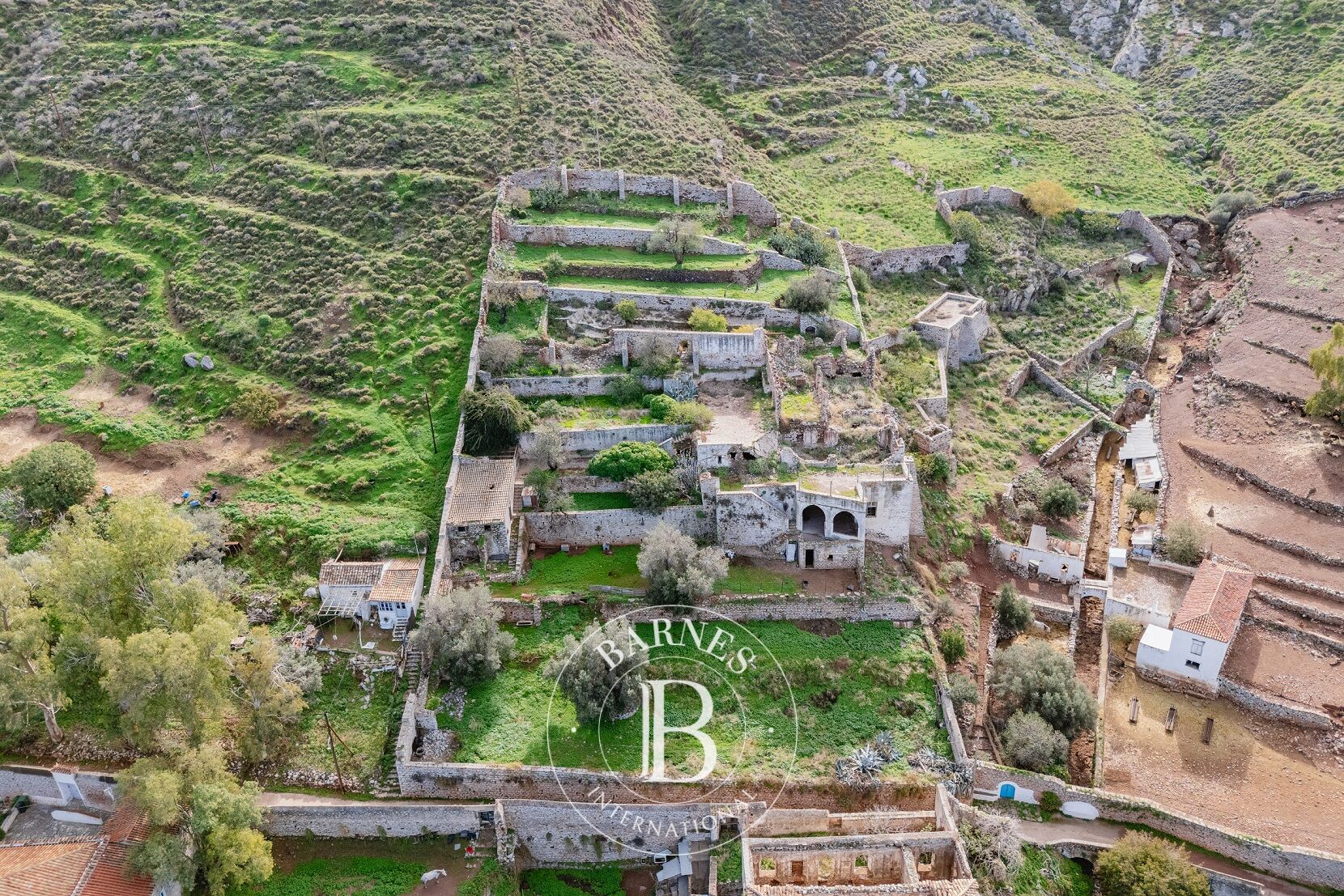 Propriété Historique avec Permis de Reconstruction - Île de Hydra - picture 1