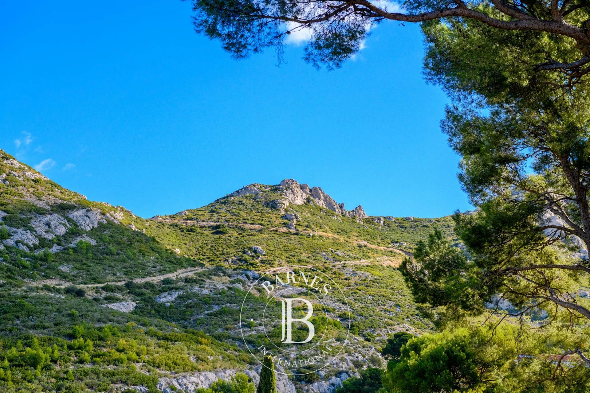 LA PANOUSE MAISON 148 M2 VUE COLLINES, TERRASSES PARKING ET GARAGE - picture 2