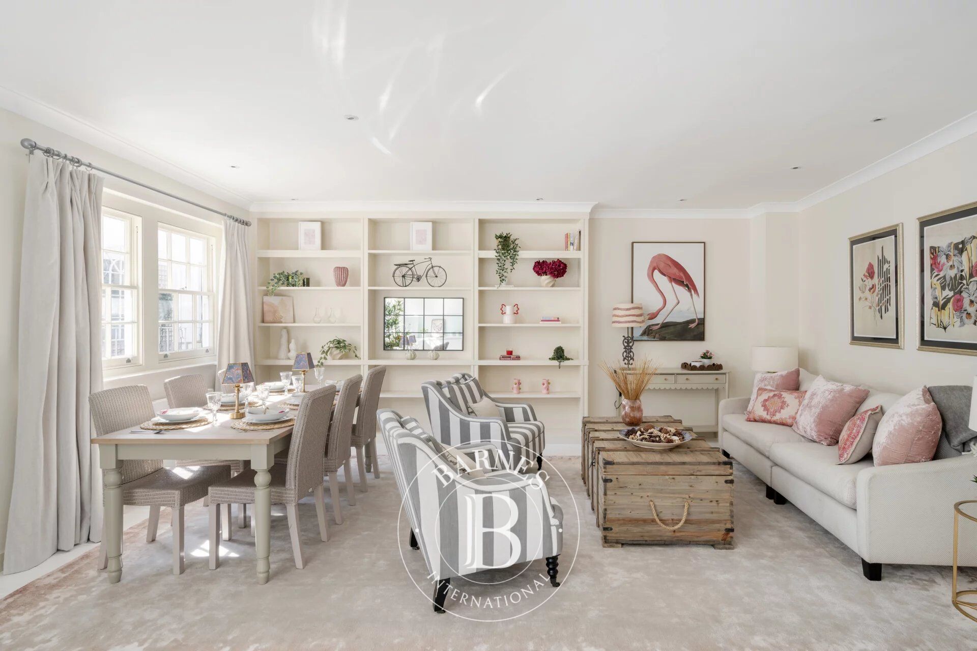 Ev London - picture 6