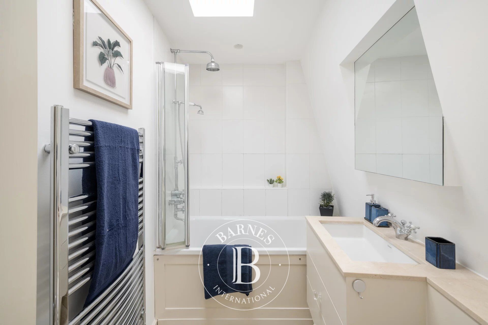 Ev London - picture 11