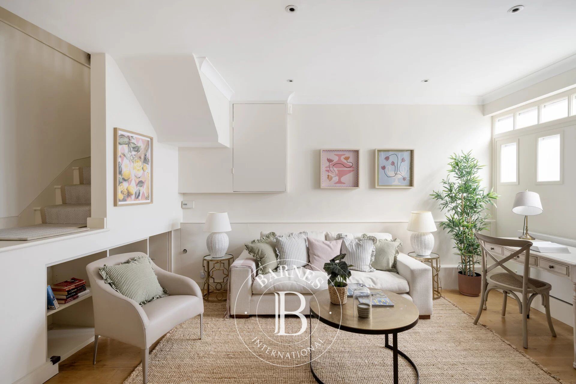 Ev London - picture 4