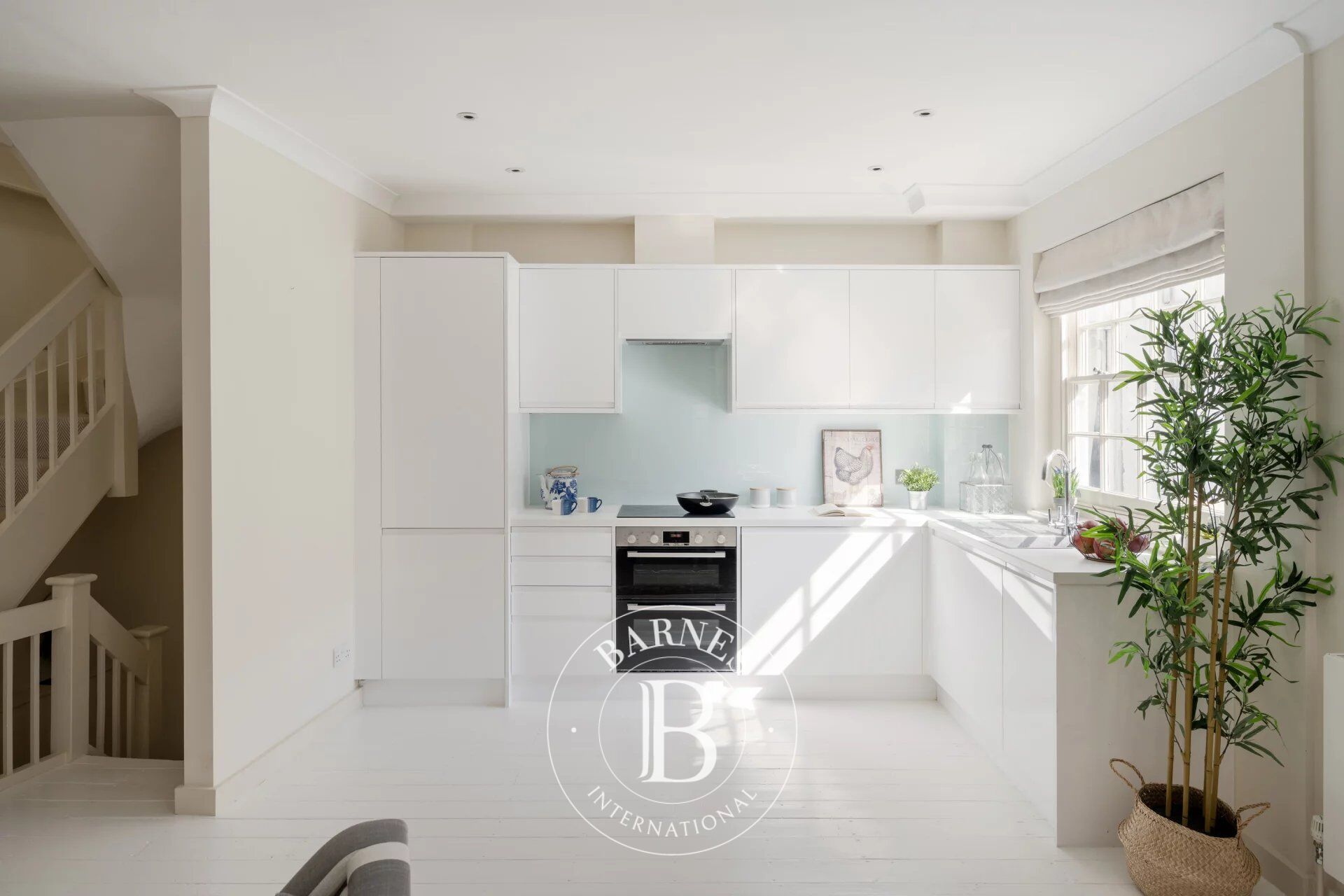 Ev London - picture 5