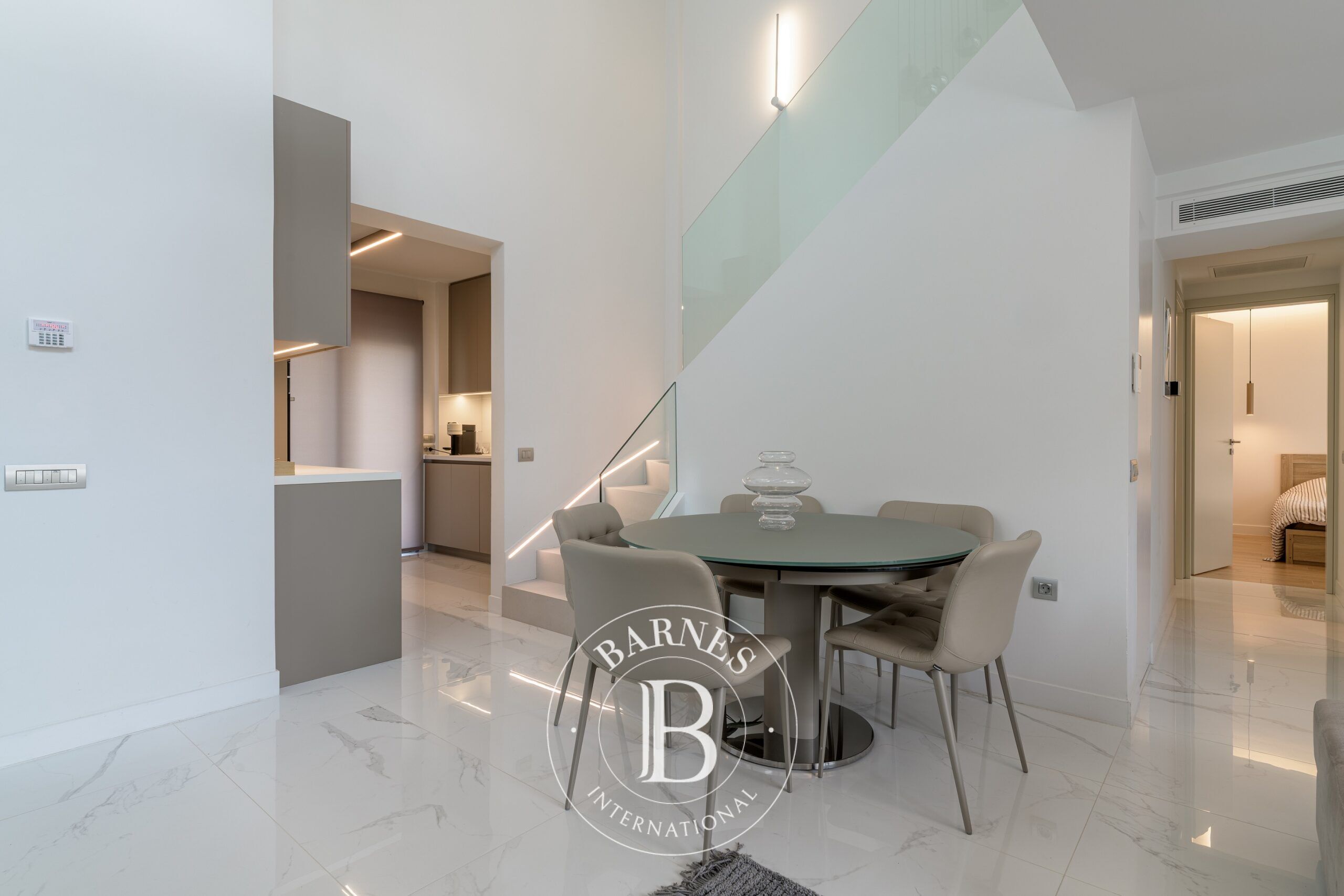 Daire Marousi - picture 4