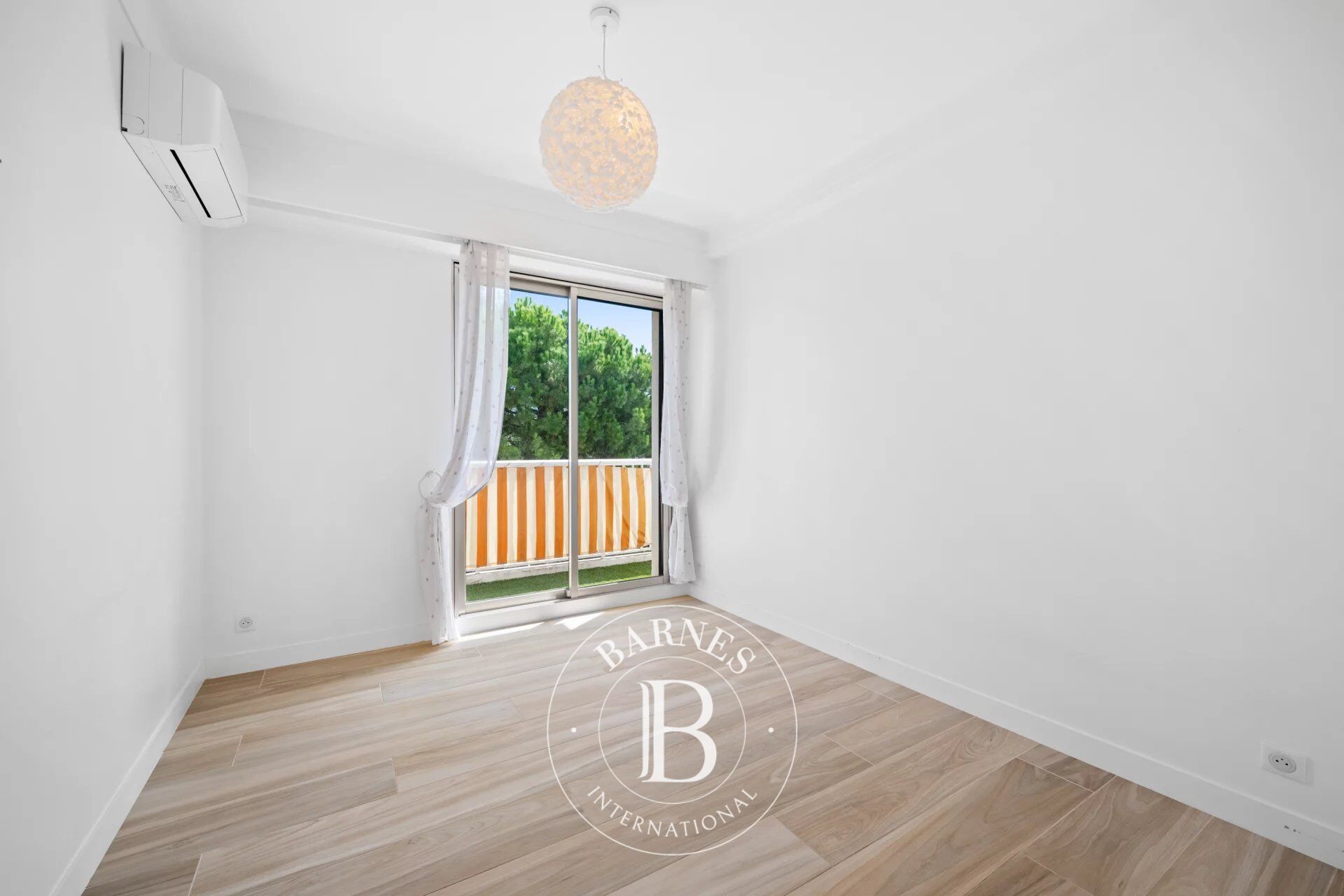 Daire Nice - picture 9