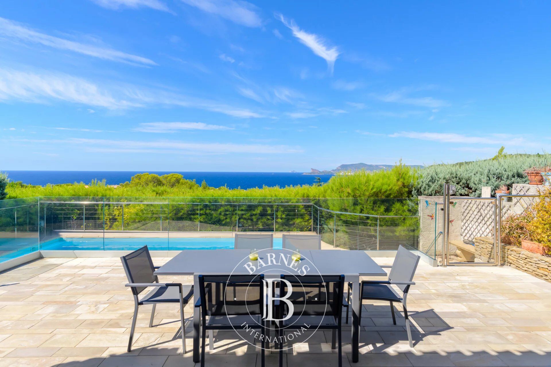 Villa Saint-Cyr-sur-Mer - picture 1