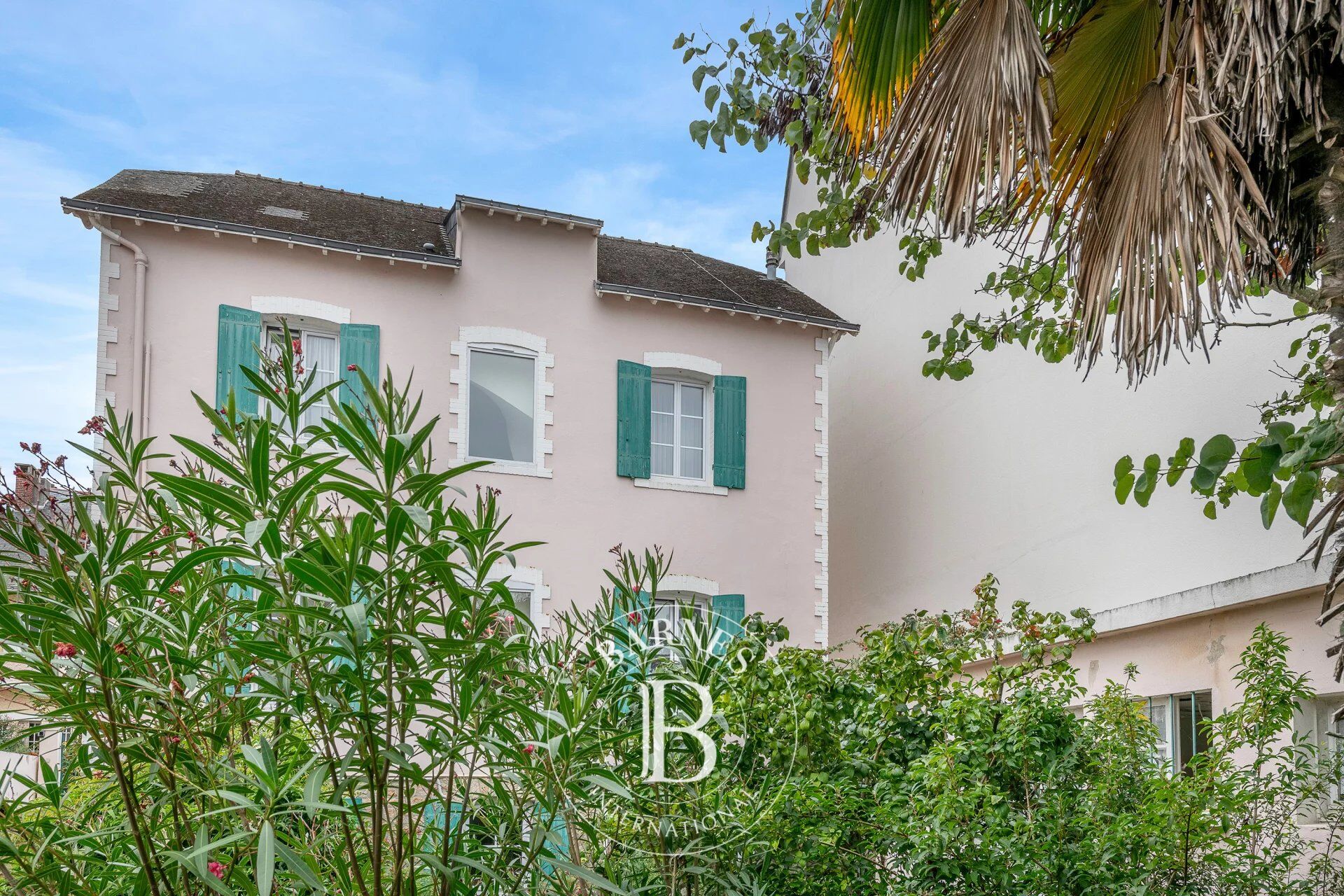 SOUS OFFRE - LA BAULE - CENTRE - Maison 6 chambres - picture 1