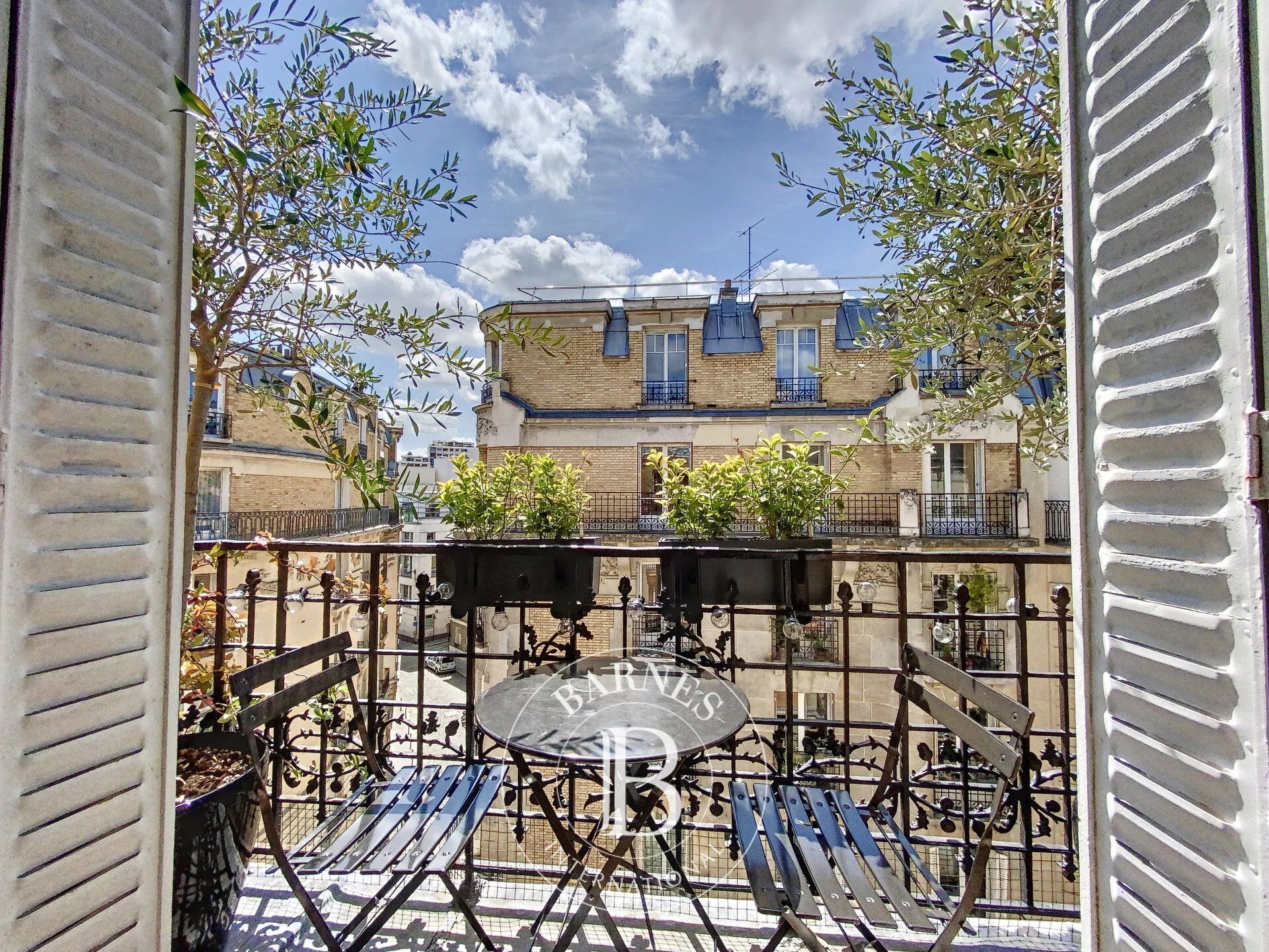 Paris XIV - Alesia - 2 bedrooms - Open sky - Balcony - Renovated - picture 1