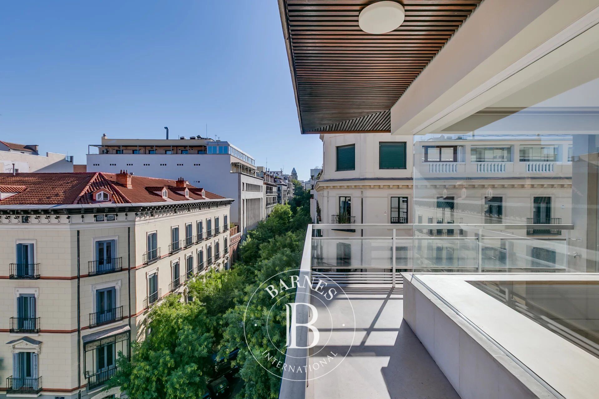 Bright and Modern Apartment in Recoletos-Serrano - picture 1