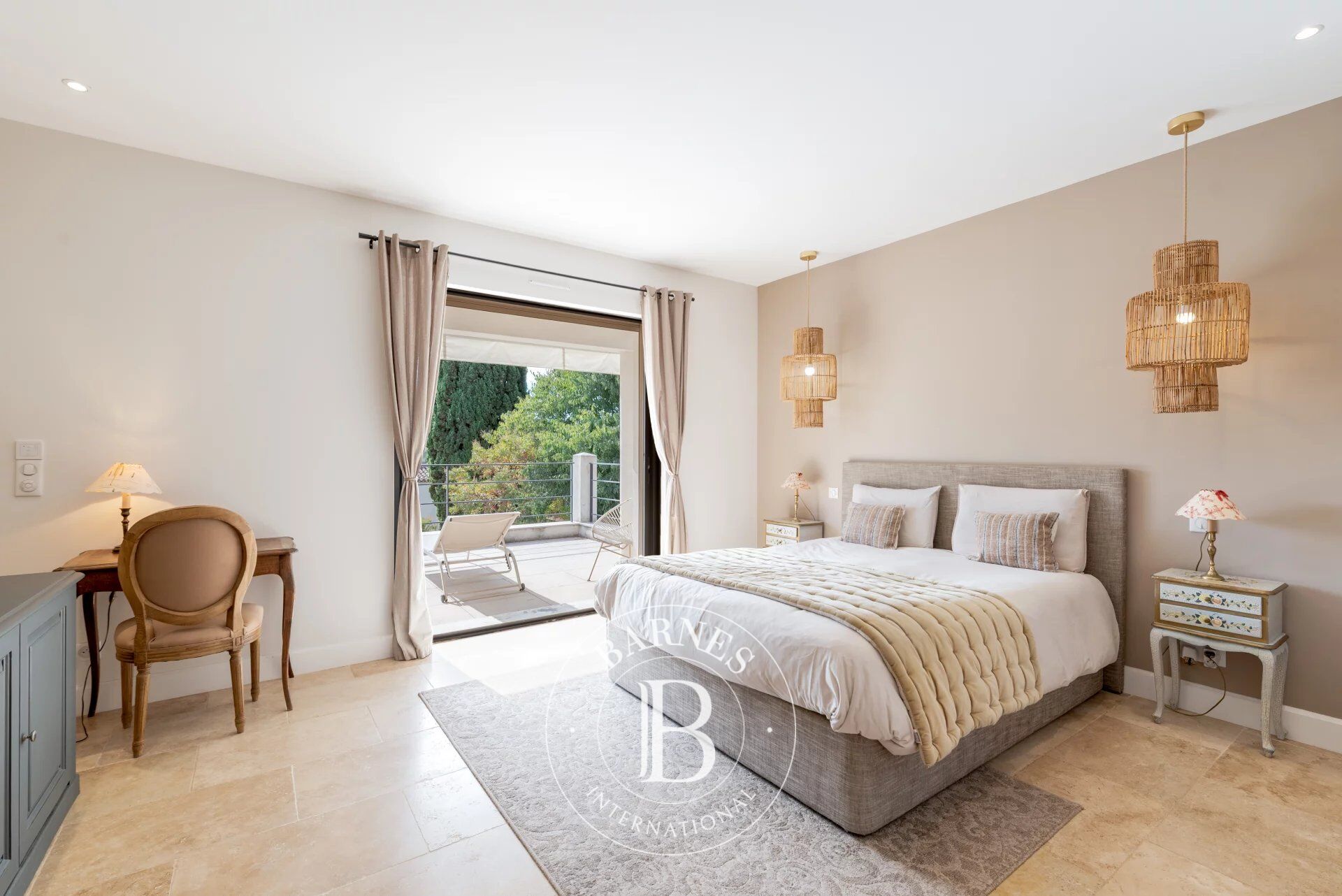 Villa Roquefort-les-Pins - picture 15