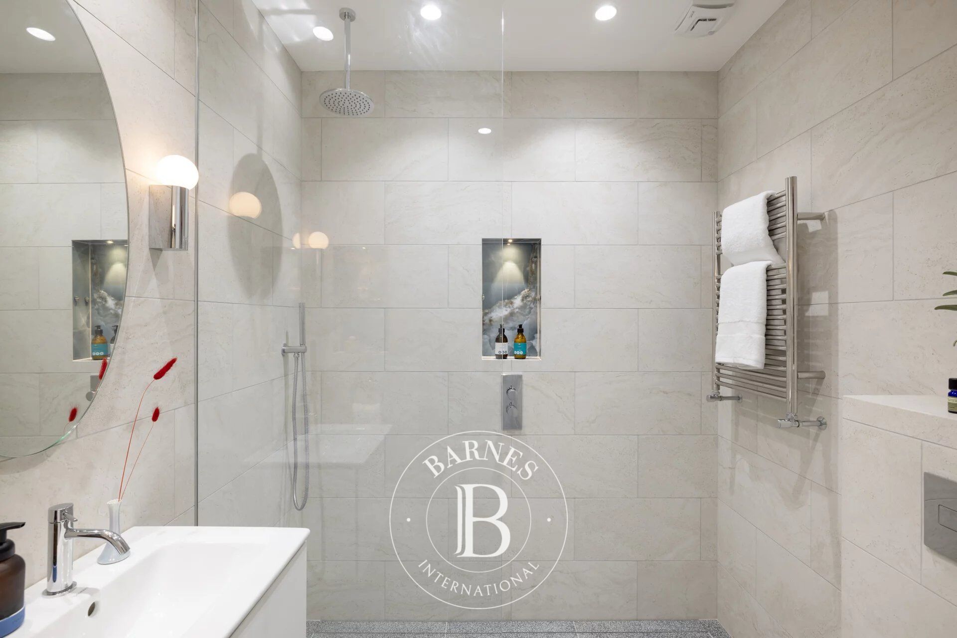 Daire London - picture 8