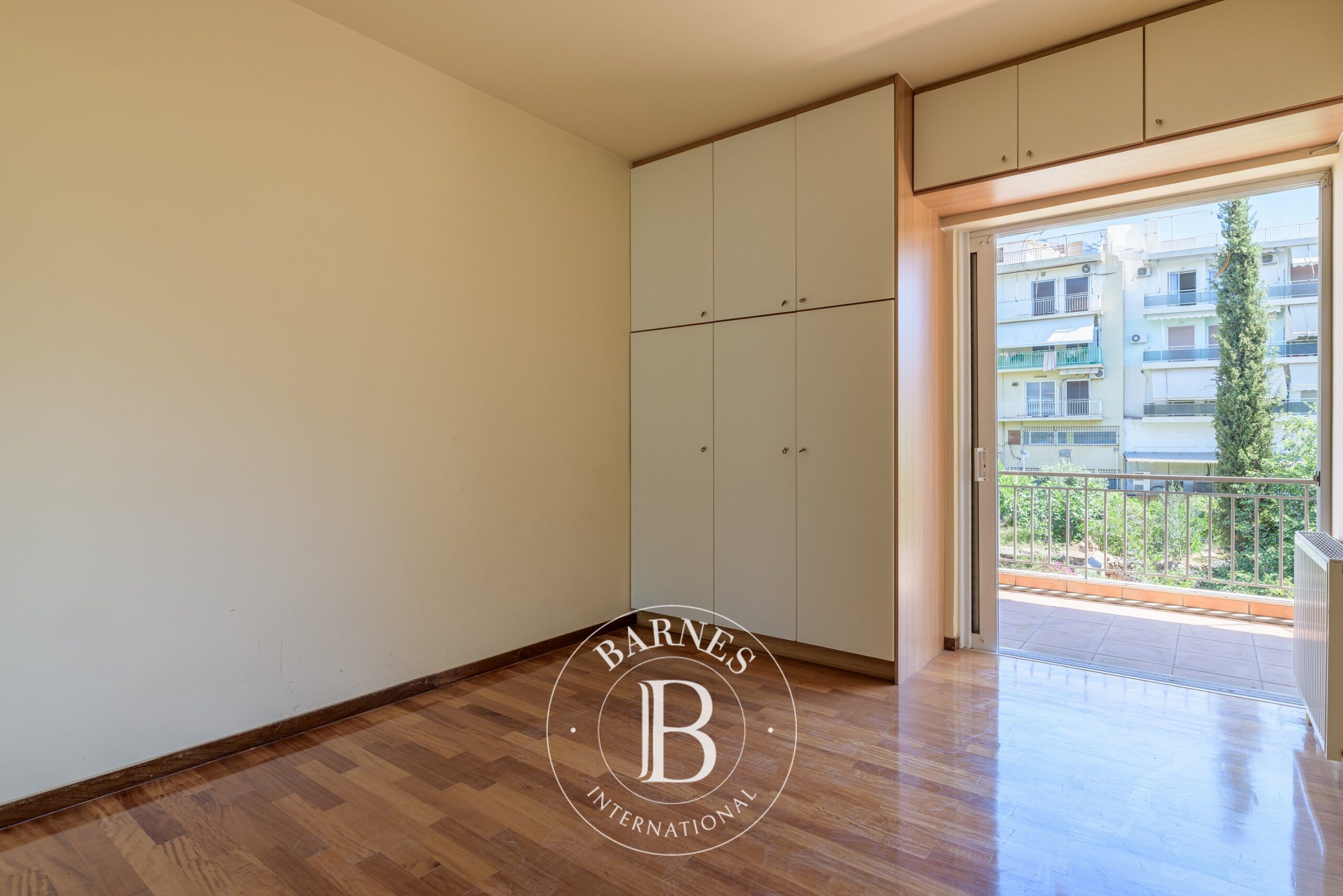 Daire Glyfada - picture 4