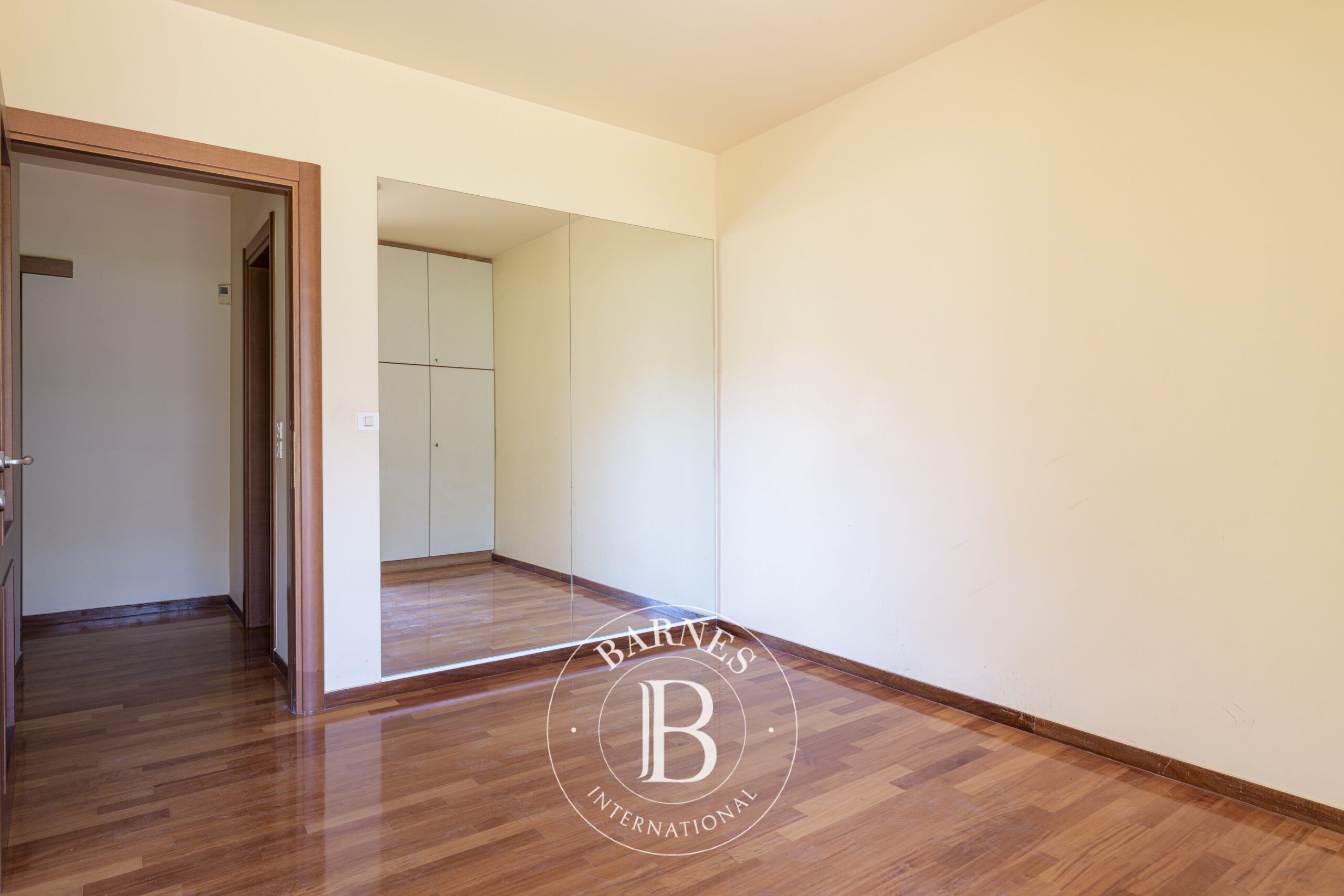 Daire Glyfada - picture 5