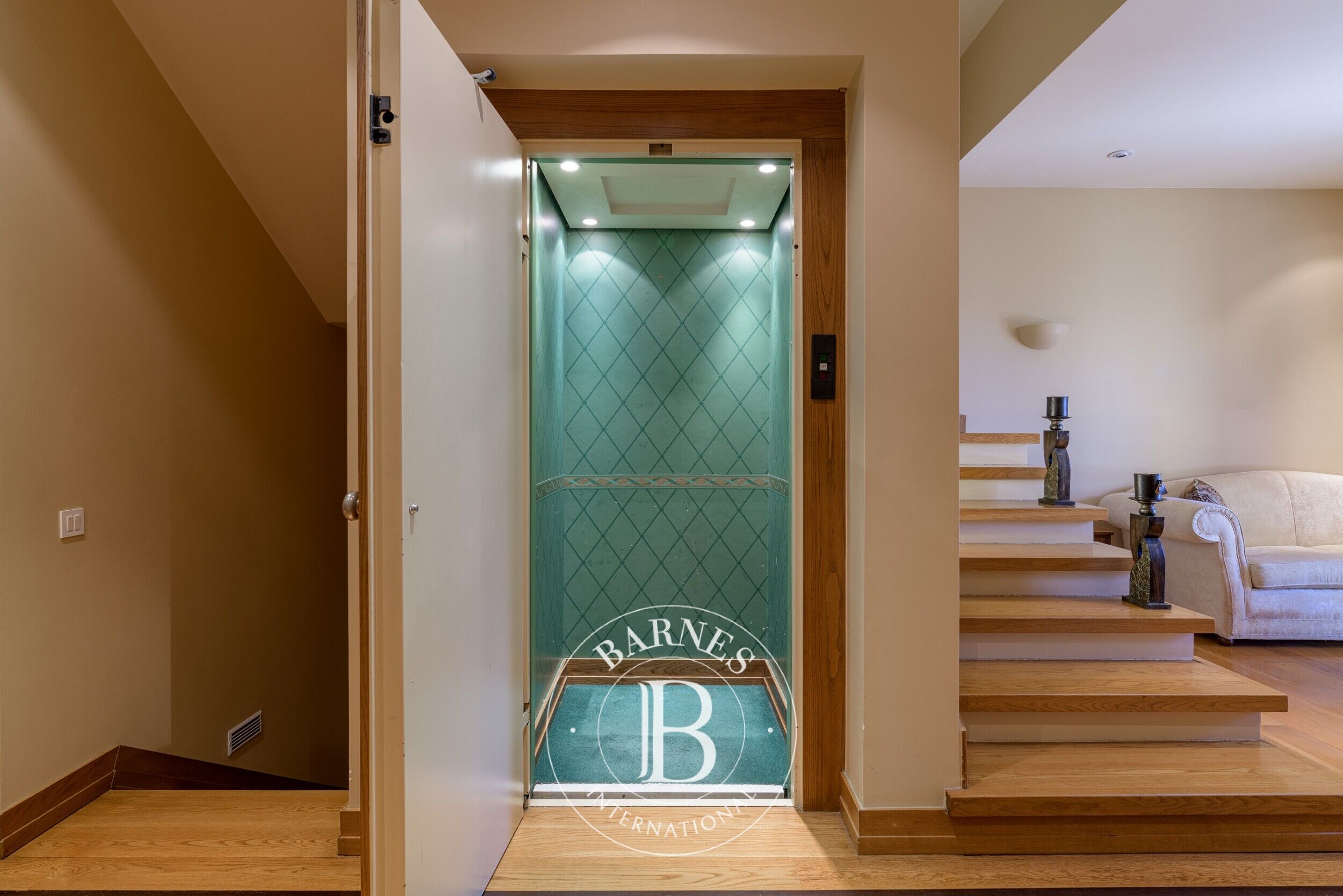 Ev Nea Erythraia - picture 7