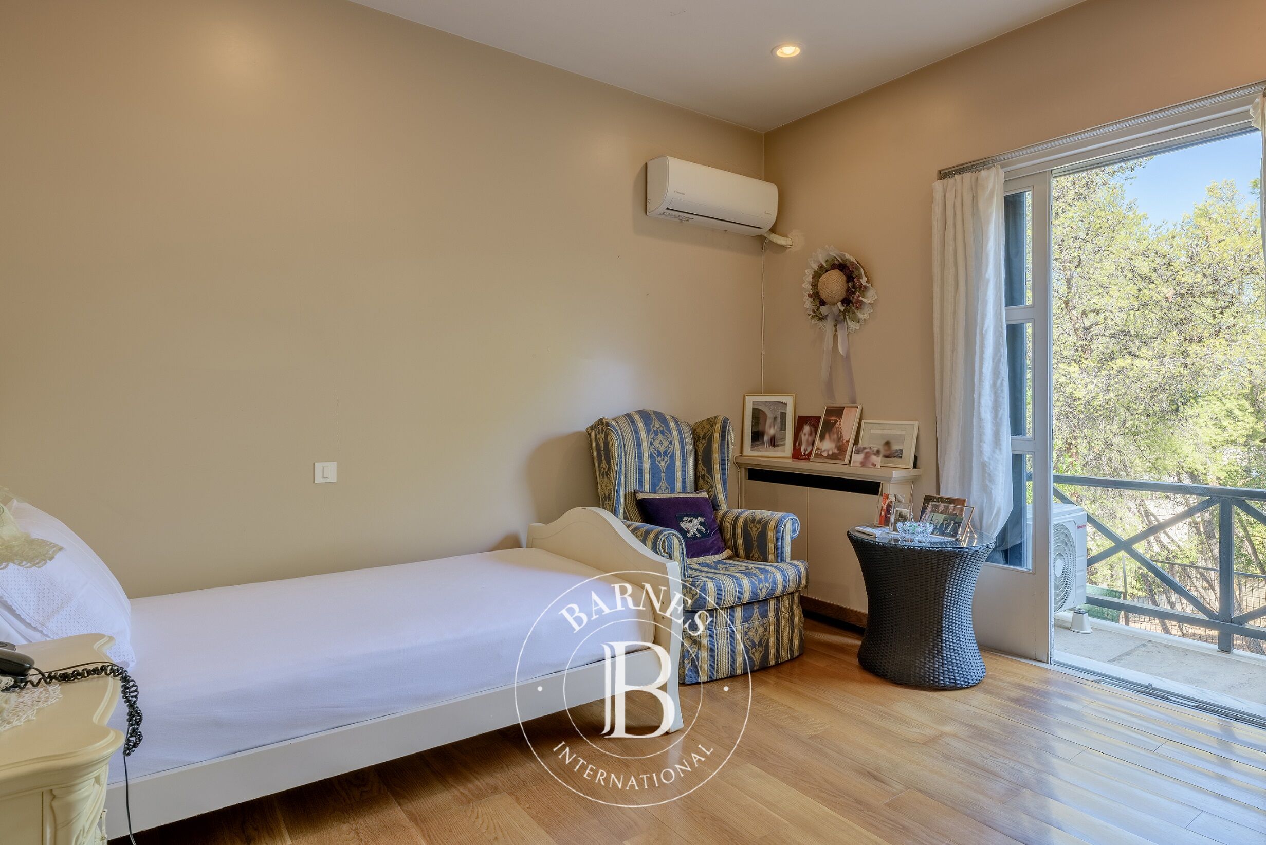 Ev Nea Erythraia - picture 8