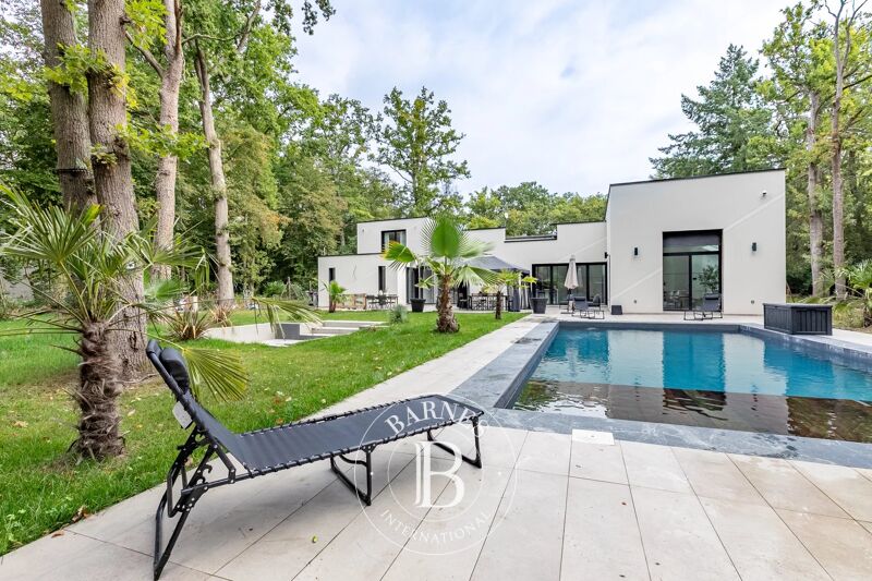 Venta, Villa Lamorlaye - picture 3