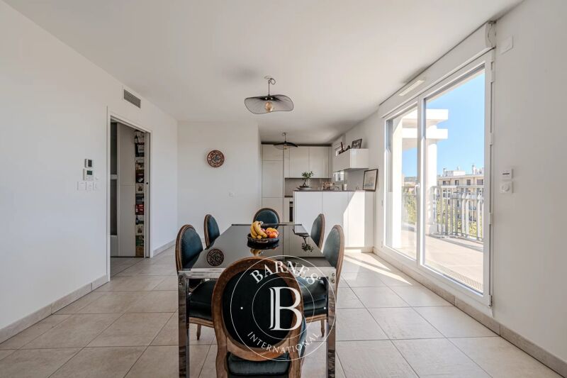 For Sale, Apartment Aix-en-Provence - picture 3
